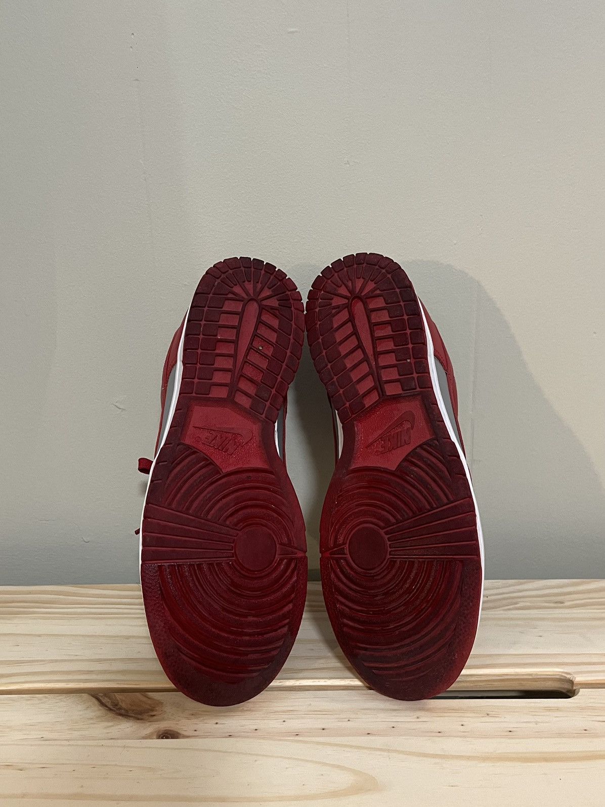 Nike UNLV Nike dunks Size US 8.5 / EU 41-42 - 5 Thumbnail