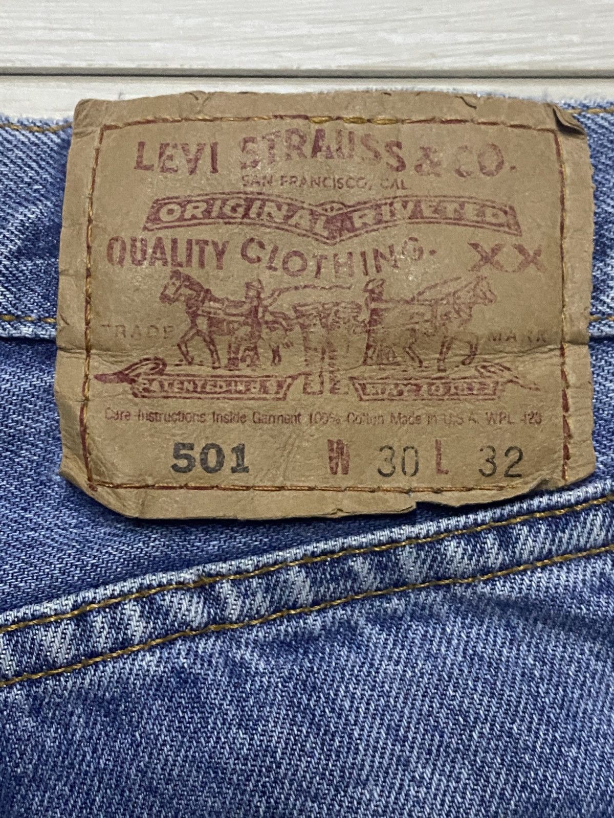 Levi's Vintage Levis 501 90s ButtonFly Grunge Distressed Jeans Size US 29 - 20 Thumbnail