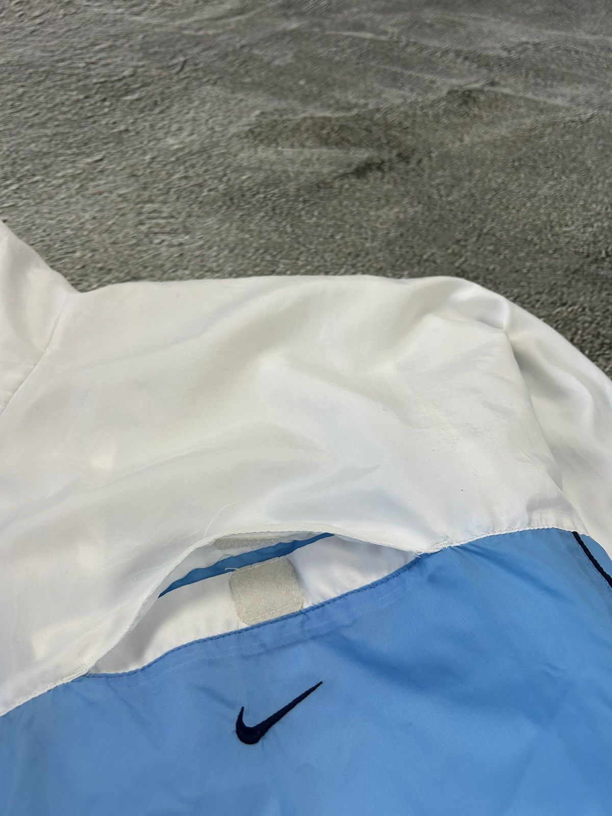Nike Nike track jacket nylon baby blue white vintage drill Y2K TN Size US M / EU 48-50 / 2 - 4 Thumbnail