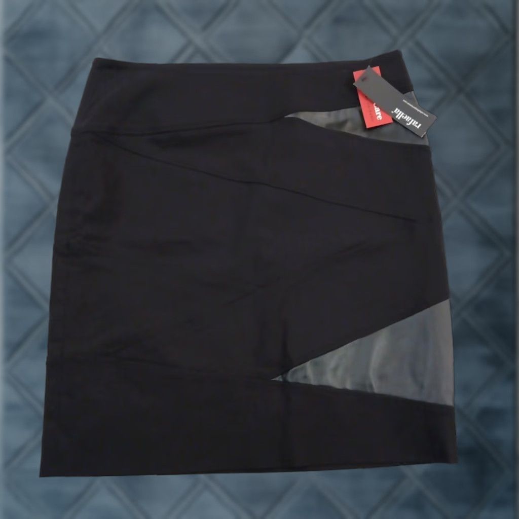 Vintage Rafaella Skirt Geometric Knee Length Pencil Side Zip Black 10 Women Regular Skirt Mens? (Note: final) Size 32" / US 10 / IT 46 - 1 Thumbnail
