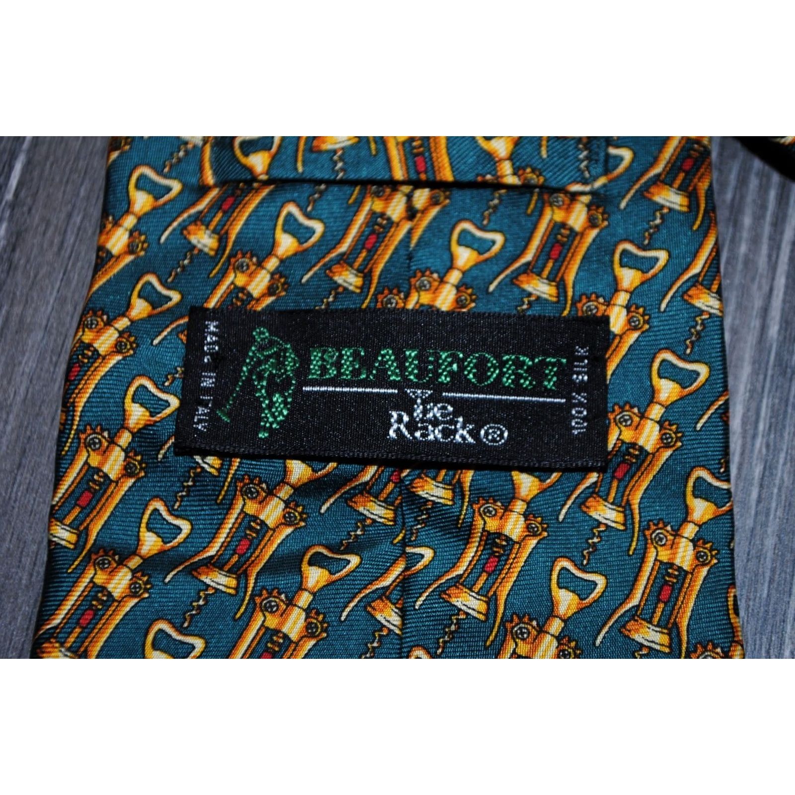 Vintage BEAUFORT Green Wine 100% Silk TIE MENS Silk Tie Geometric Made in Italy RARE Size ONE SIZE - 4 Thumbnail