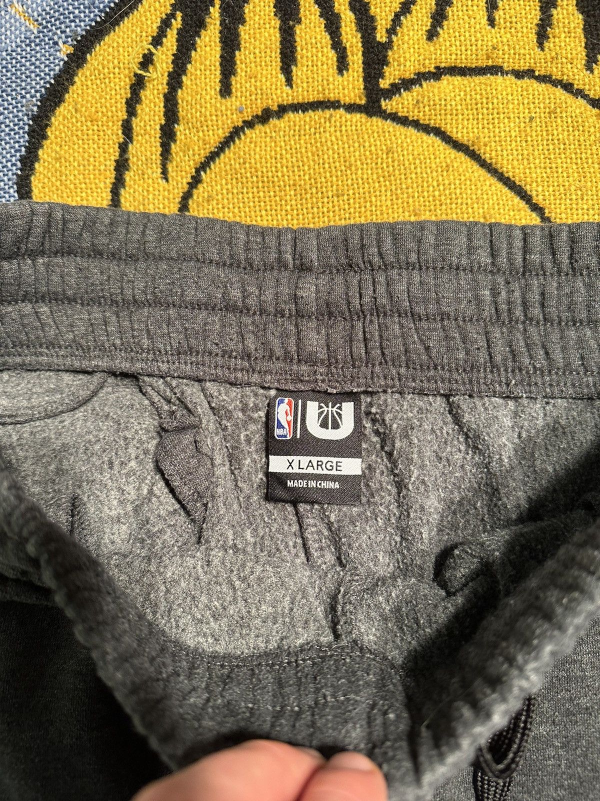 NBA Vintage Chicago Bulls Sweatpants Size US 30 / EU 46 - 3 Thumbnail