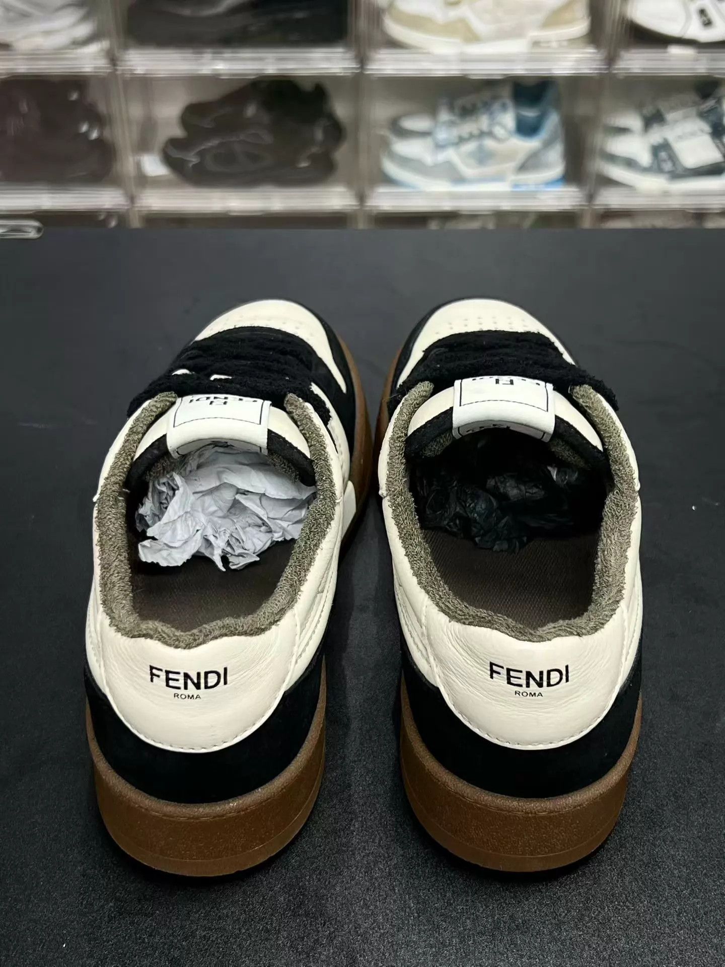 Fendi FENDI Match black and white colorblock size 40 Size US 7 / EU 40 - 7 Thumbnail