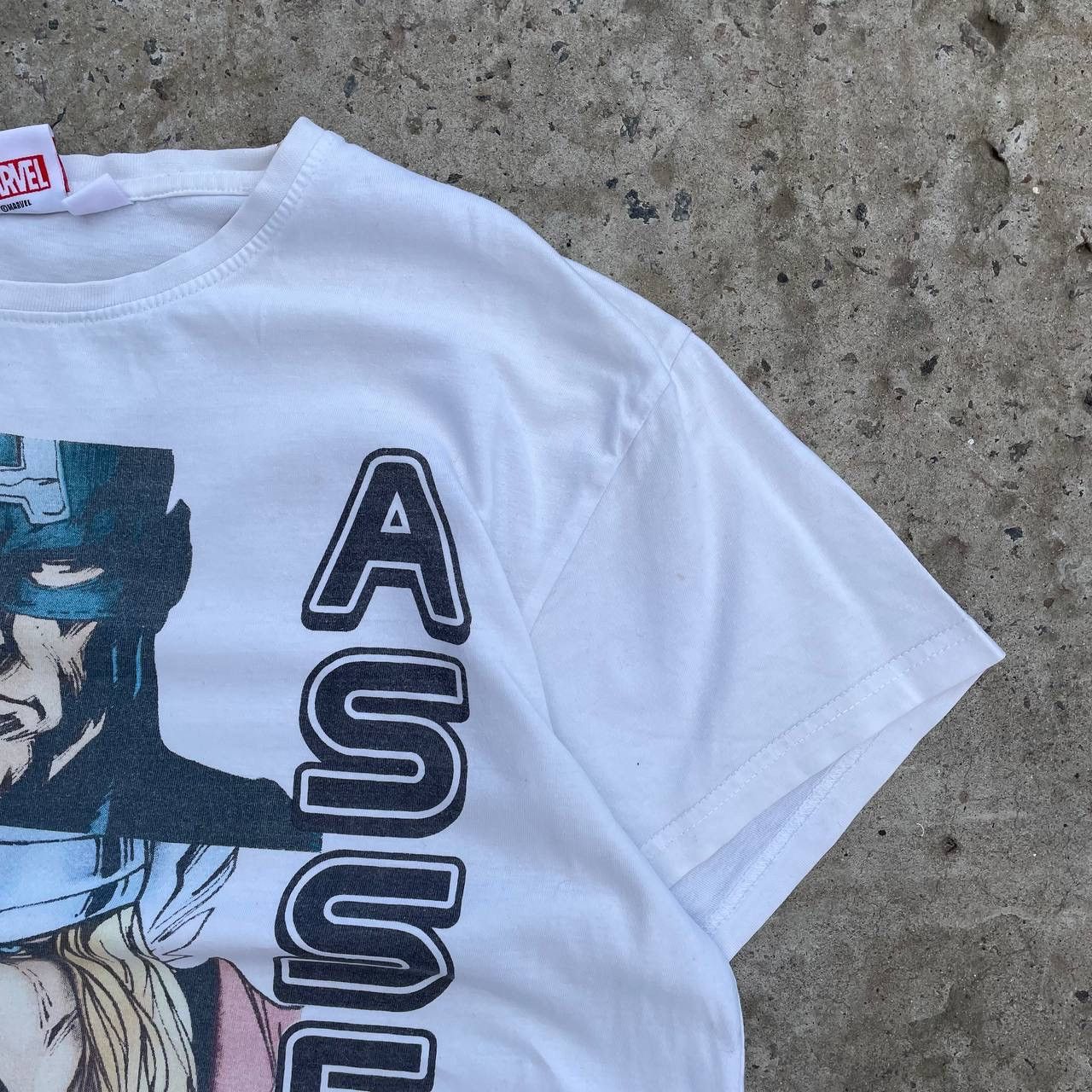 Marvel Comics VTG Avengers Assemble T-shirts Marvel Big Logo DC Cartoon Size US M / EU 48-50 / 2 - 10 Thumbnail