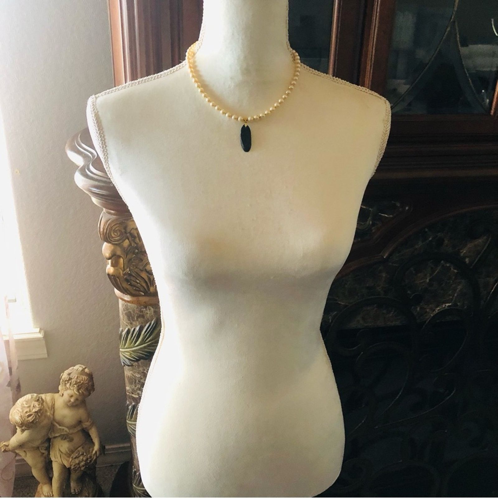Handmade Handcrafted repurpose vintage carved wood Pearl necklace Size ONE SIZE - 6 Thumbnail