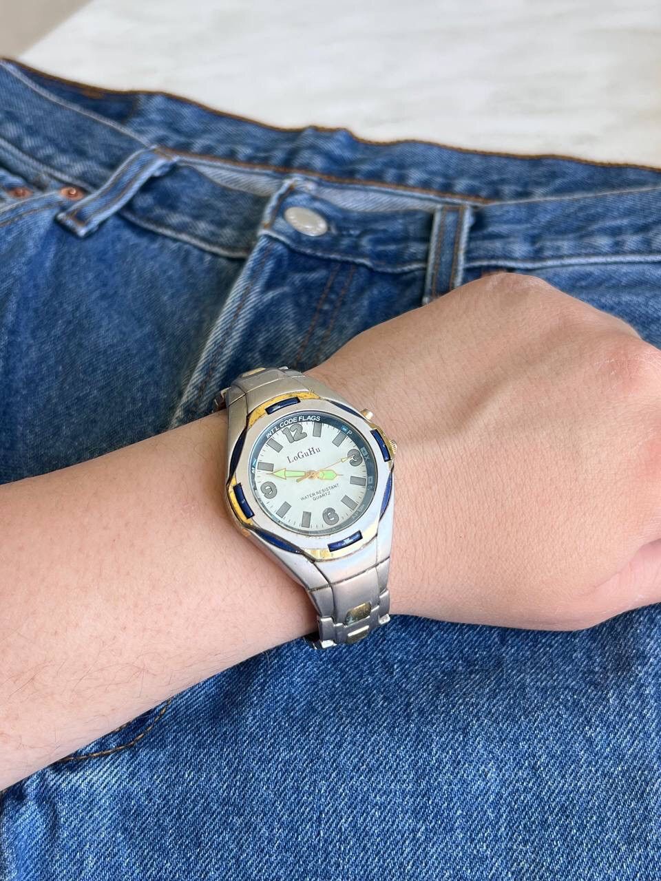 Designer × Japanese Brand 2000s LoGuHu Futuristic Vintage Big Watch Japanese style Size ONE SIZE - 1 Thumbnail