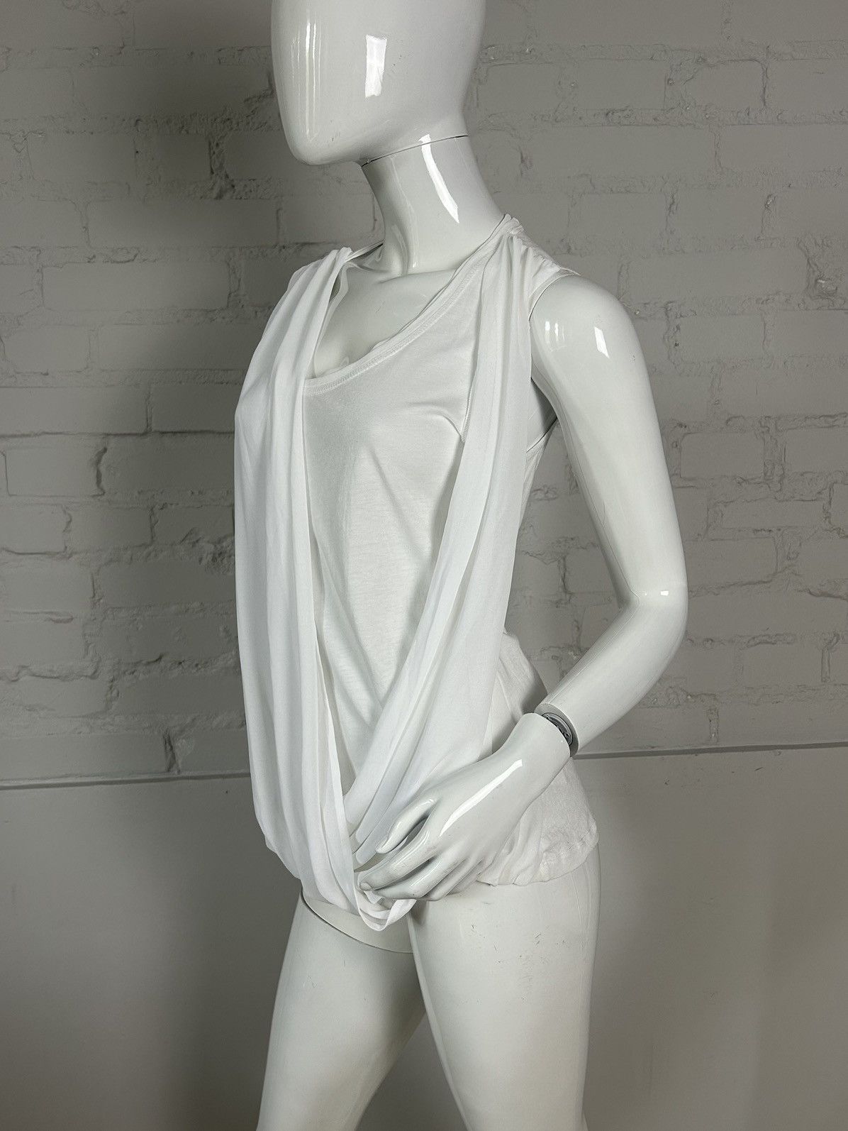 Other Insane white draped top Size S / US 4 / IT 40 - 1 Thumbnail