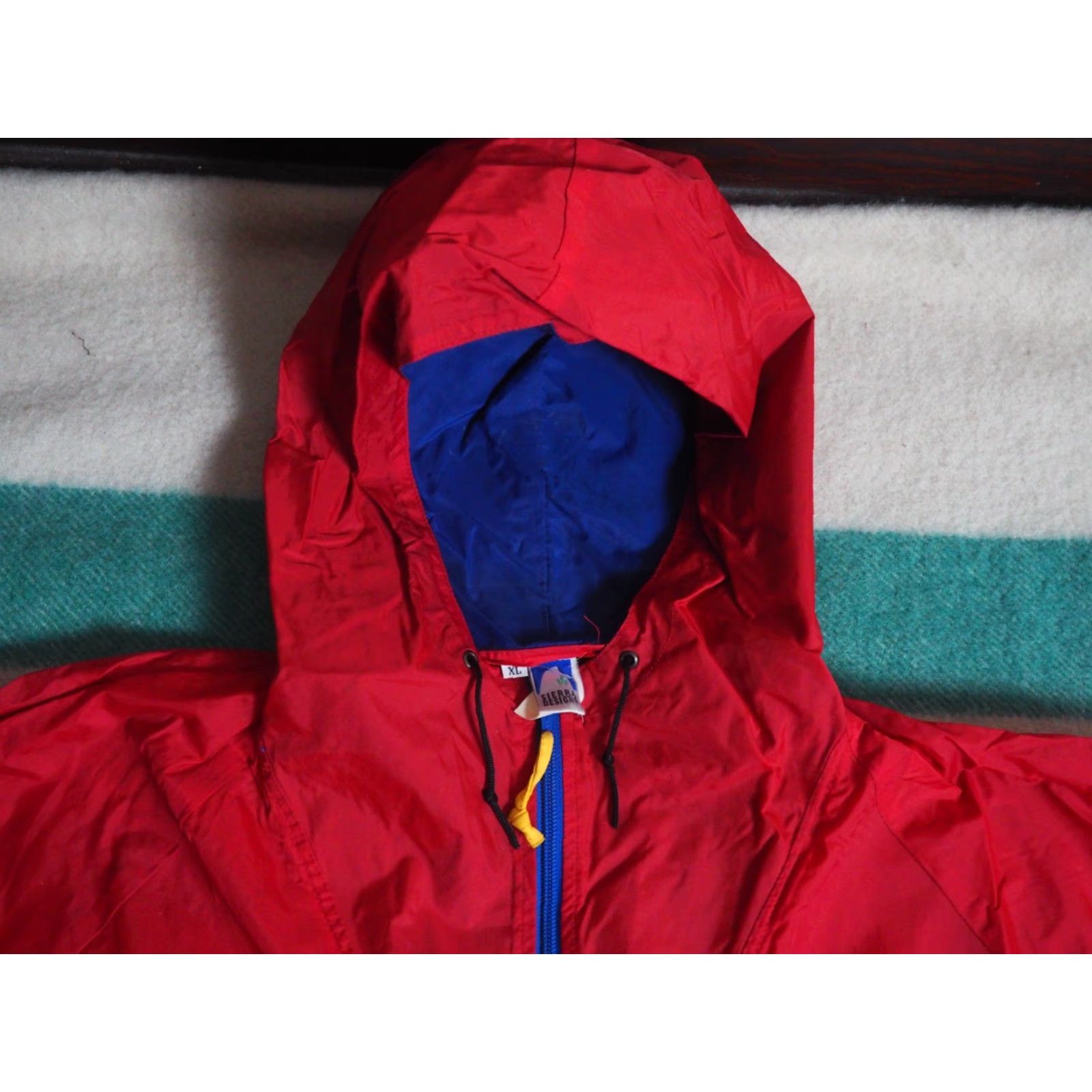 Sierra Designs VINTAGE Sierra Designs Jacket Windbreaker Outdoor Nylon Red XL Mens 90s 1/2 Zip Hooded Lightweight ZIP Edgy Size US XL / EU 56 / 4 - 3 Thumbnail