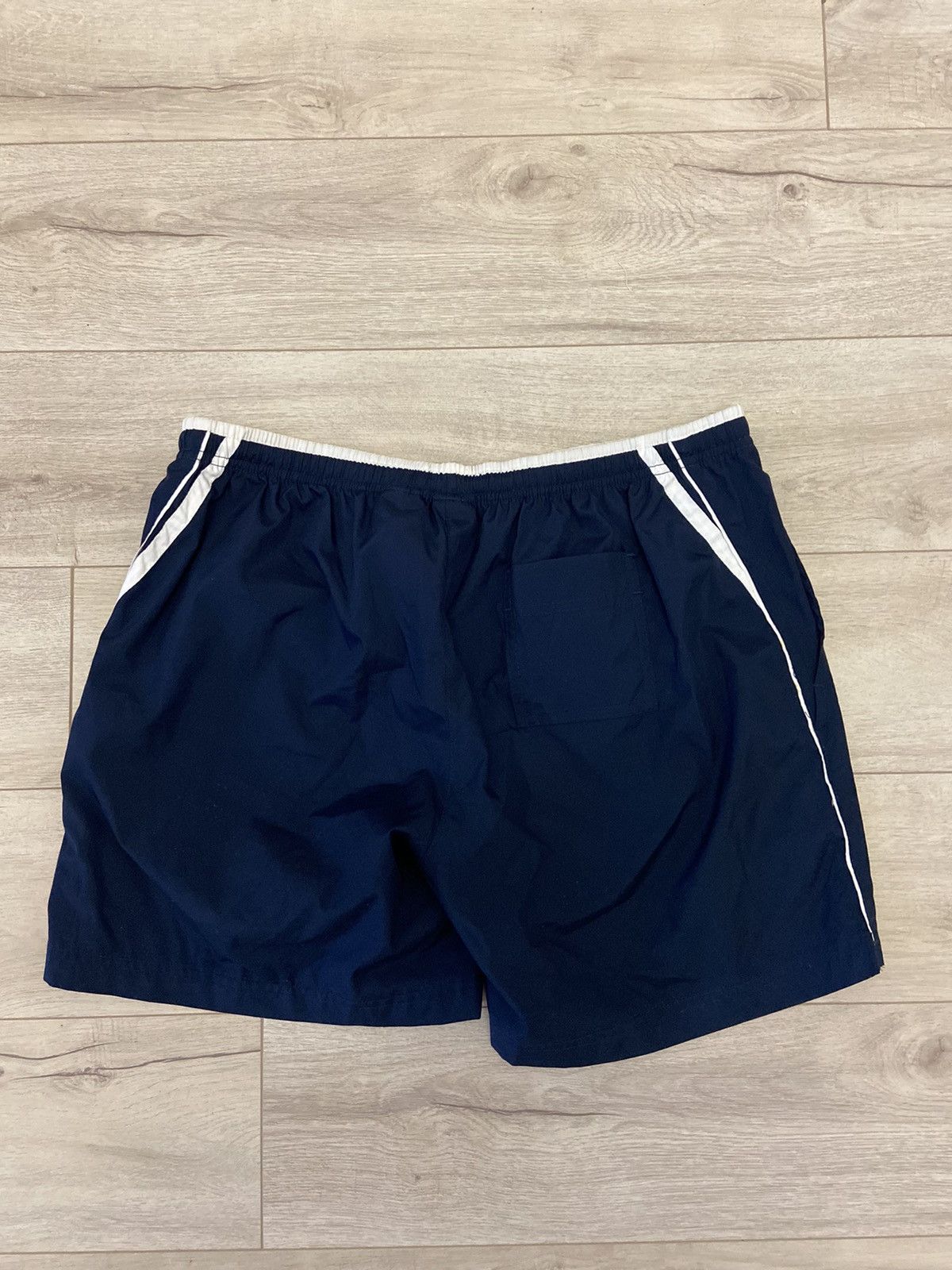 Nike × Vintage Nike Vintage Shorts 90’s logo Hype style Size US 34 / EU 50 - 6 Thumbnail