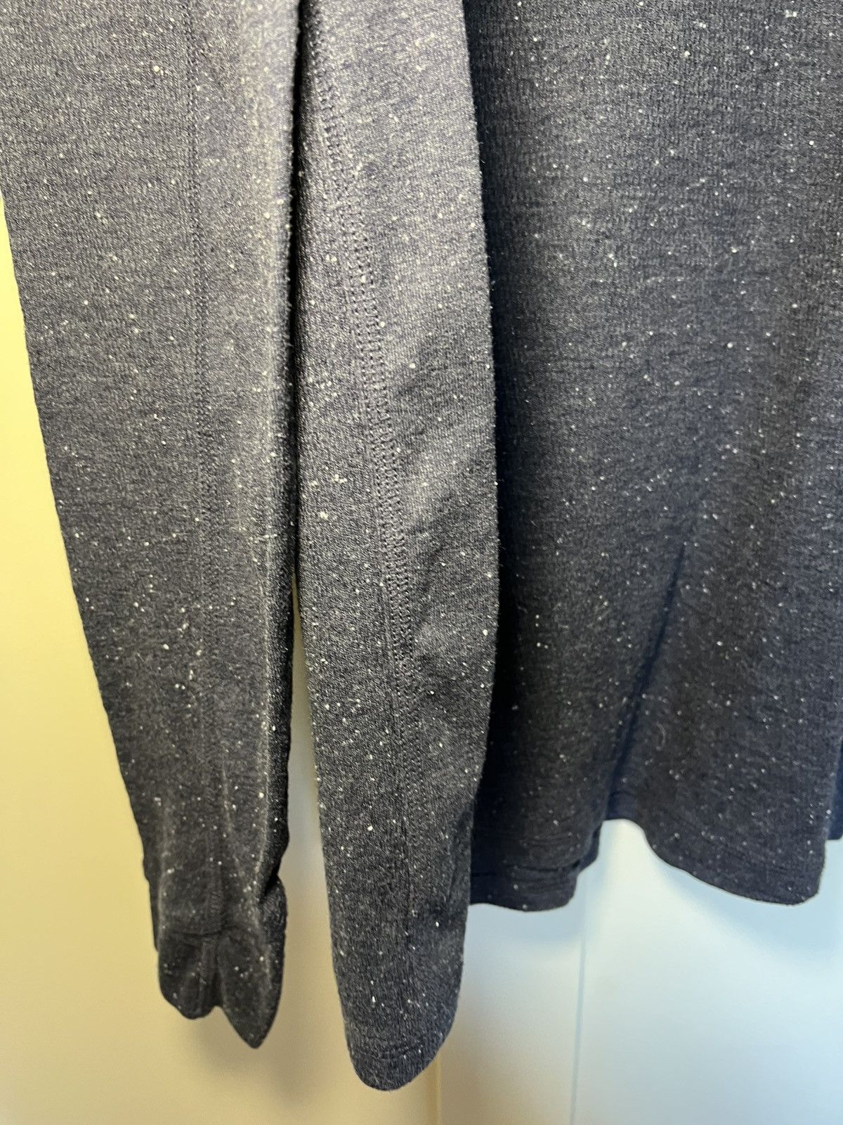 John Varvatos John Varvatos speckled waffle knit longsleeve Size US XL / EU 56 / 4 - 8 Thumbnail
