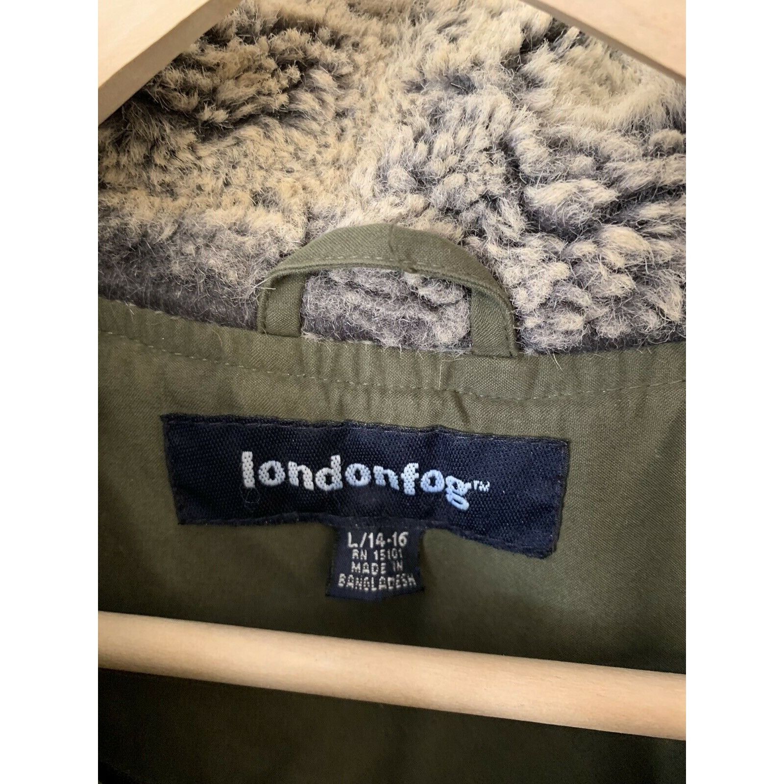 London Fog London Fog Jacket Women’s Sz L 14/16 Hooded Winter Jacket In Size L / US 10 / IT 46 - 2 Thumbnail