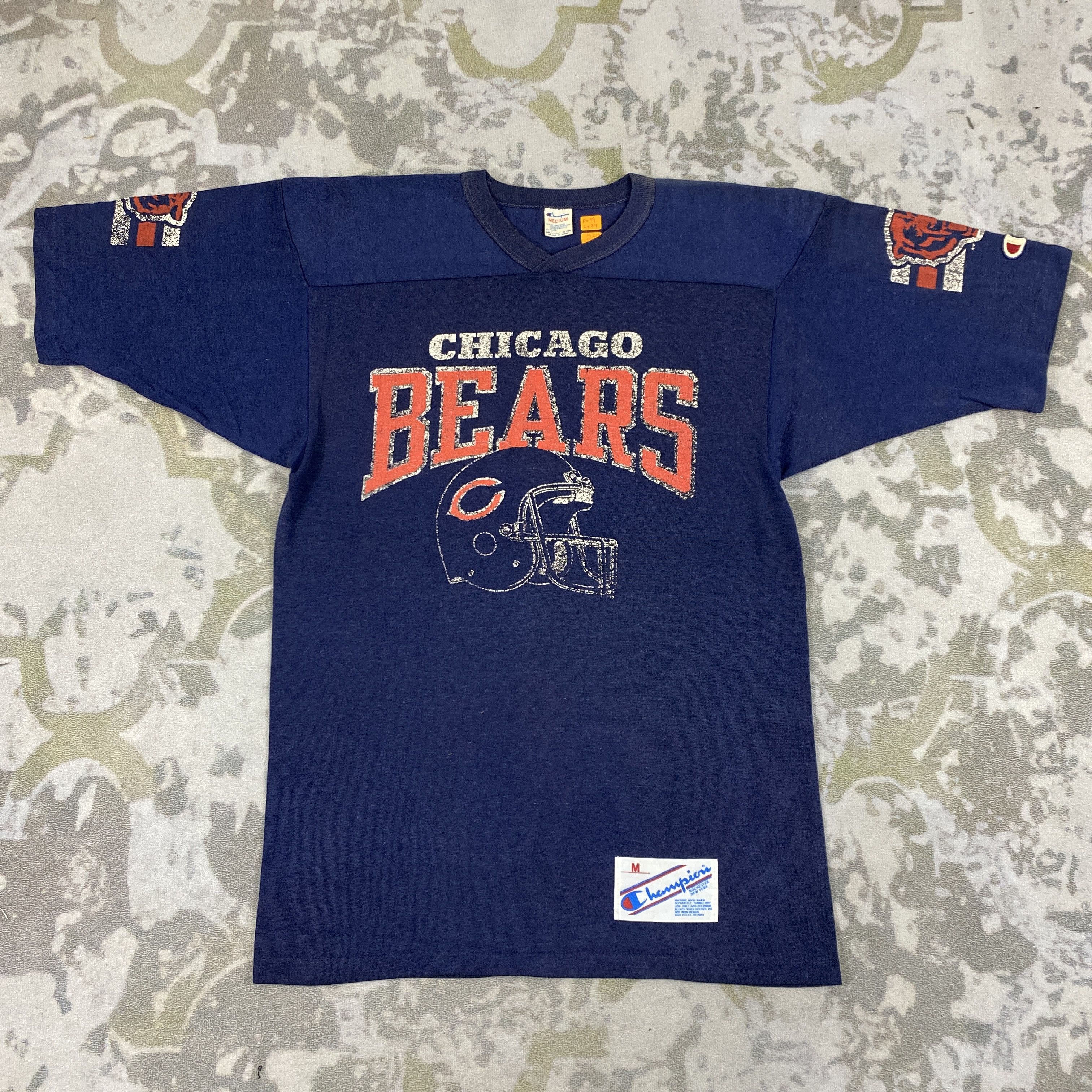 Champion Vintage Champion Chicago Bears Medium Tee - D092 Size US M / EU 48-50 / 2 - 1 Thumbnail