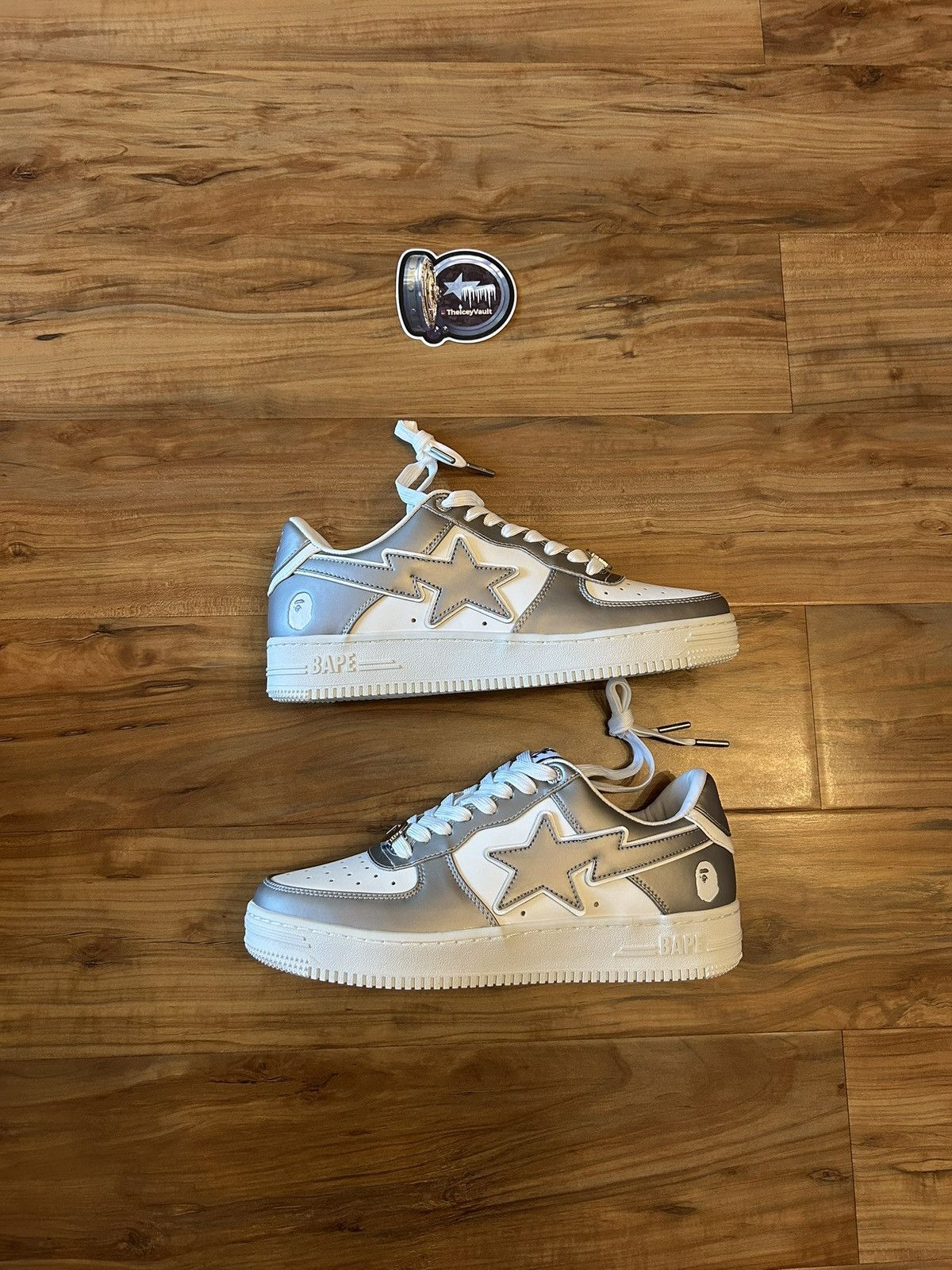 Bape NEW Bape Silver And White Bapestas Size US 11 / EU 44 - 2 Thumbnail