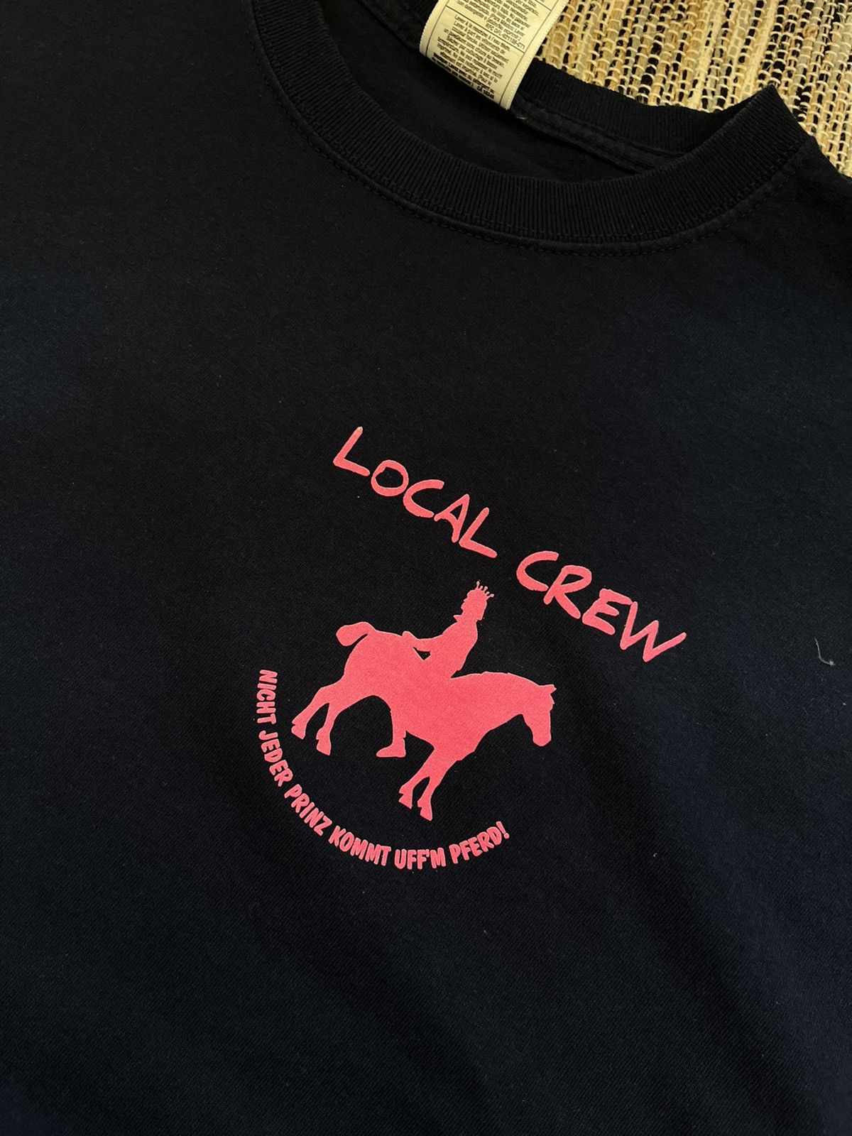 Fruit Of The Loom × Vintage Vintage Local Crew T-Shirt cindys world tour size XL Size US XL / EU 56 / 4 - 6 Thumbnail