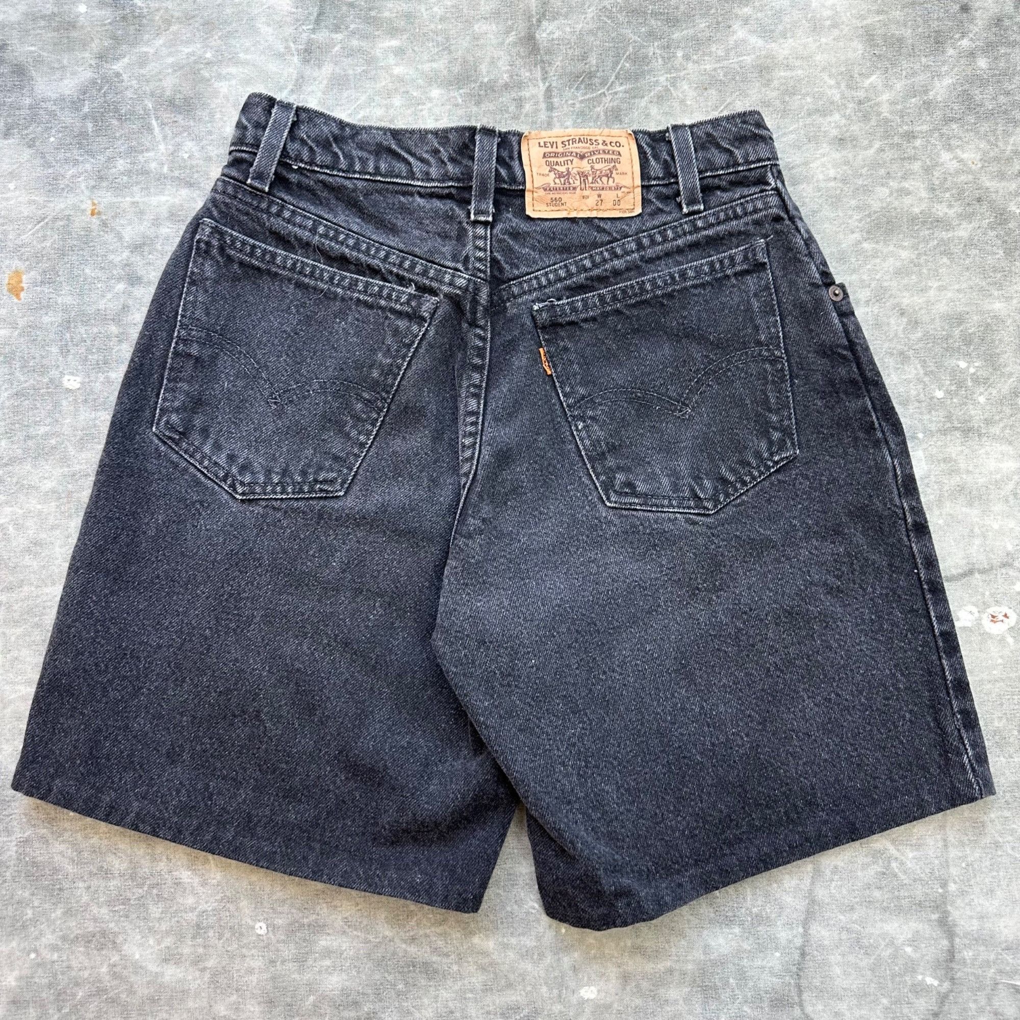 Levi's × Vintage Vintage Levi’s 560 Orange Tab Black Denim Jorts Shorts Size 26" / US 2 / IT 38 - 2 Thumbnail