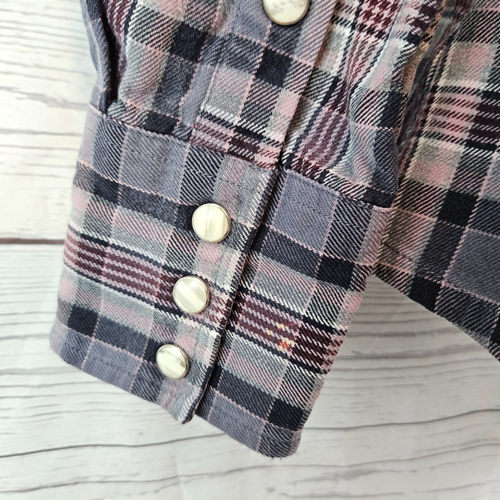Carhartt VINTAGE Carhartt Shirt Womens Pearl Snap Flannel XS Purple Pink Plaid Cotton Button-Up Long Sleeve Size XS / US 0-2 / IT 36-38 - 4 Thumbnail