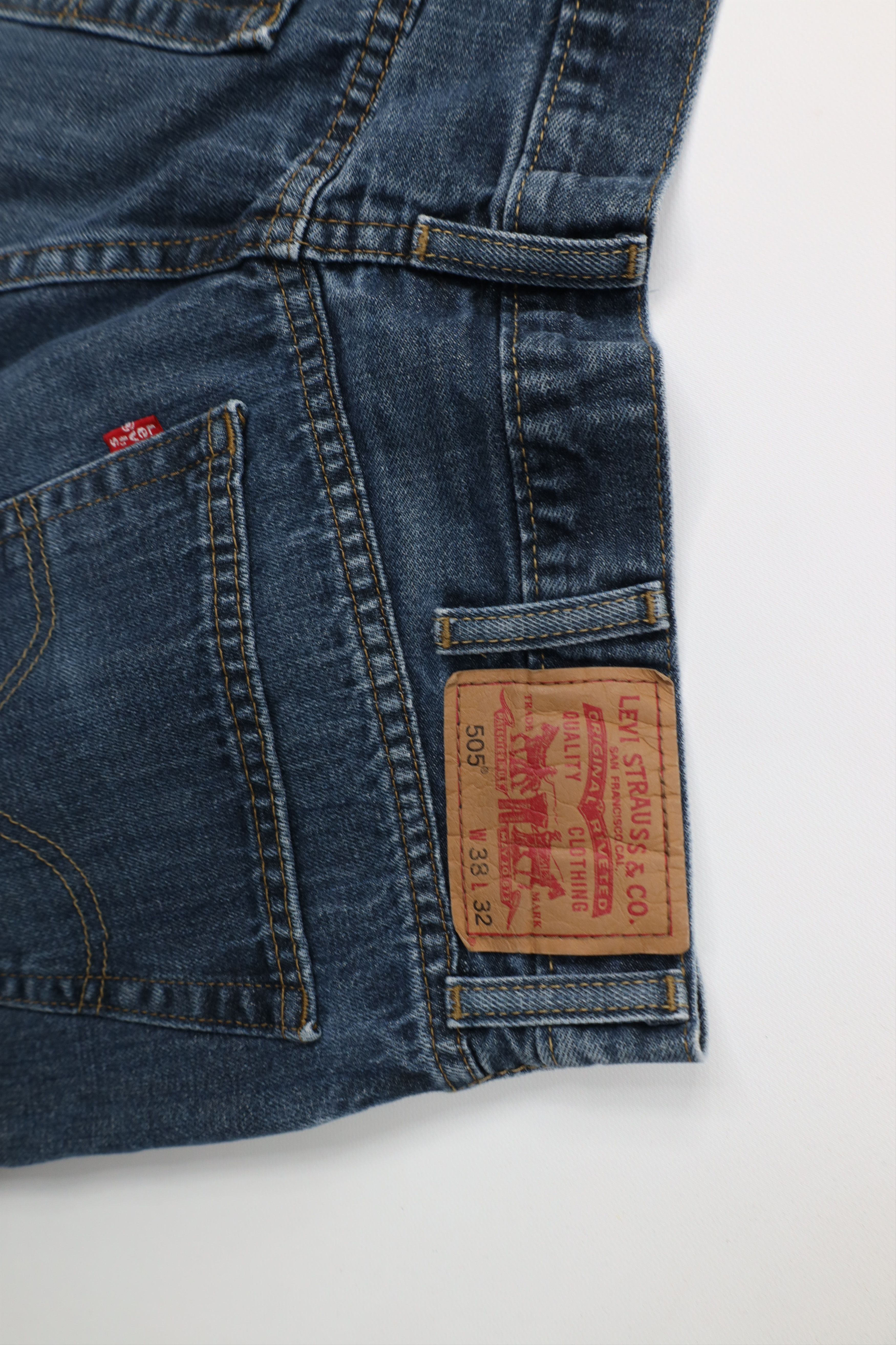 Levi's Vintage Y2K Levis 505 Regular Fit Straight Leg Denim Jeans Size US 38 / EU 54 - 14 Thumbnail
