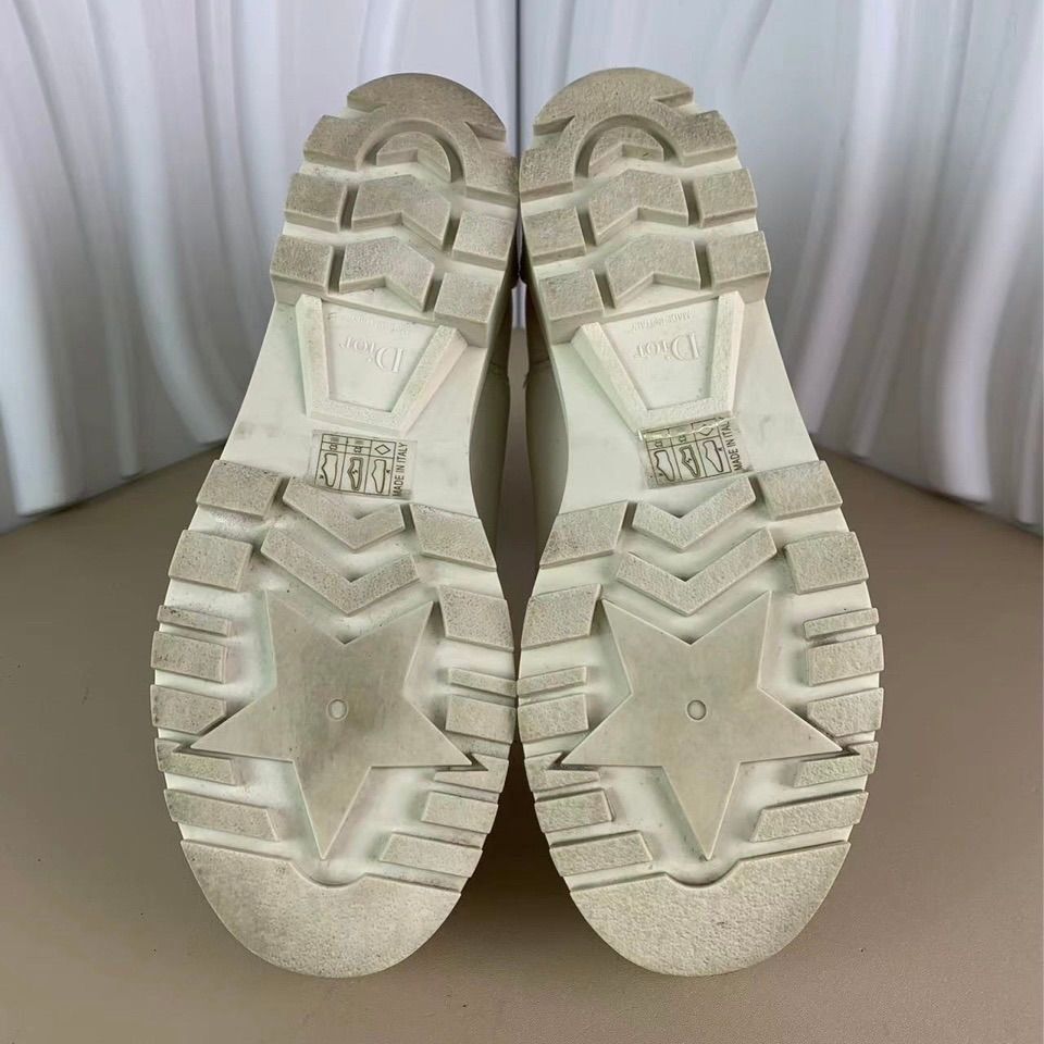 Dior Christian Dior Ladies White Calfskin Chelsea Boots Size 37 Size US 7 / IT 37 - 4 Thumbnail