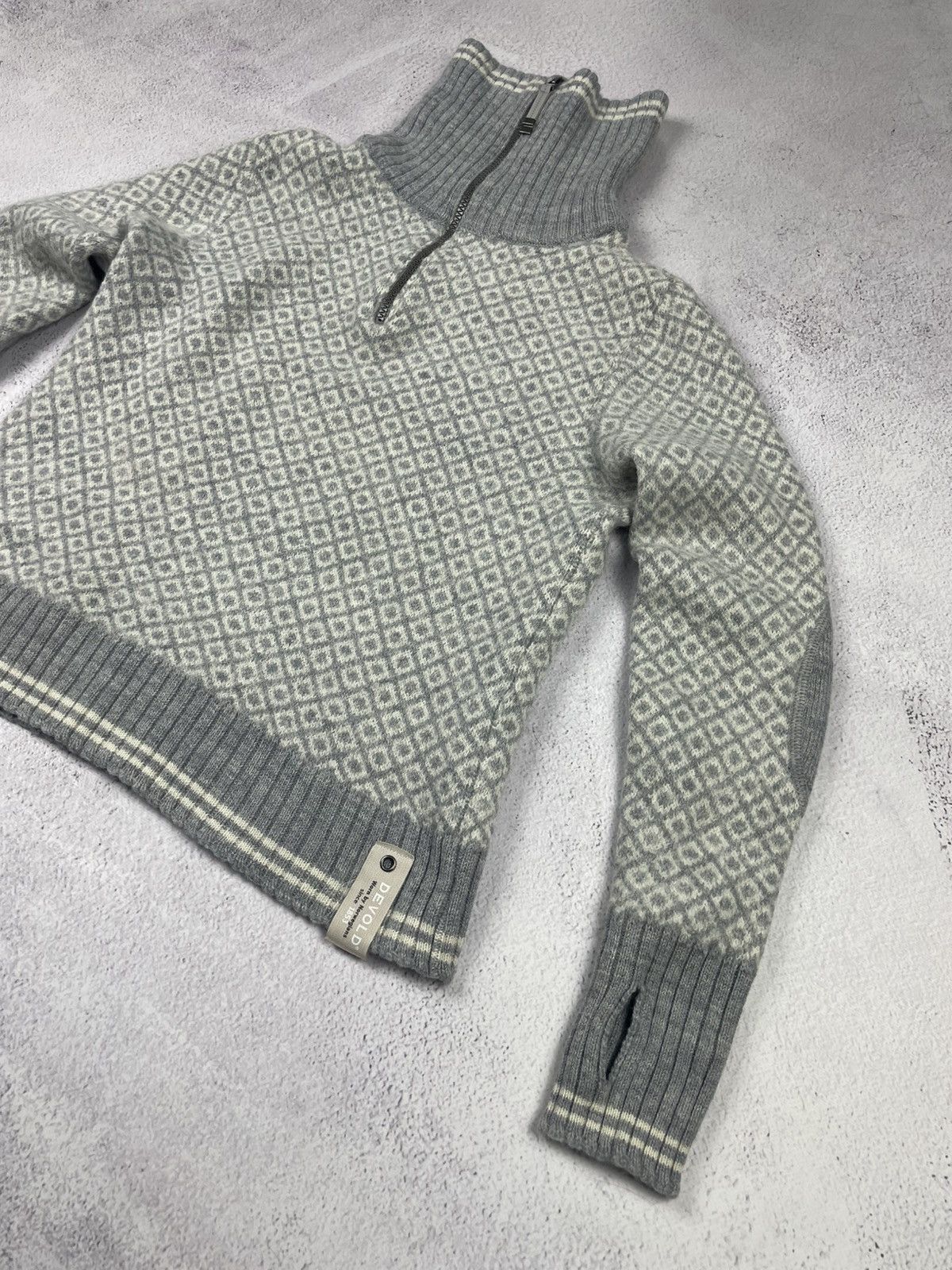 Dale Of Norway × Vintage Devold Norway Sweater Pure New Wool Small Size Size XS / US 0-2 / IT 36-38 - 2 Thumbnail