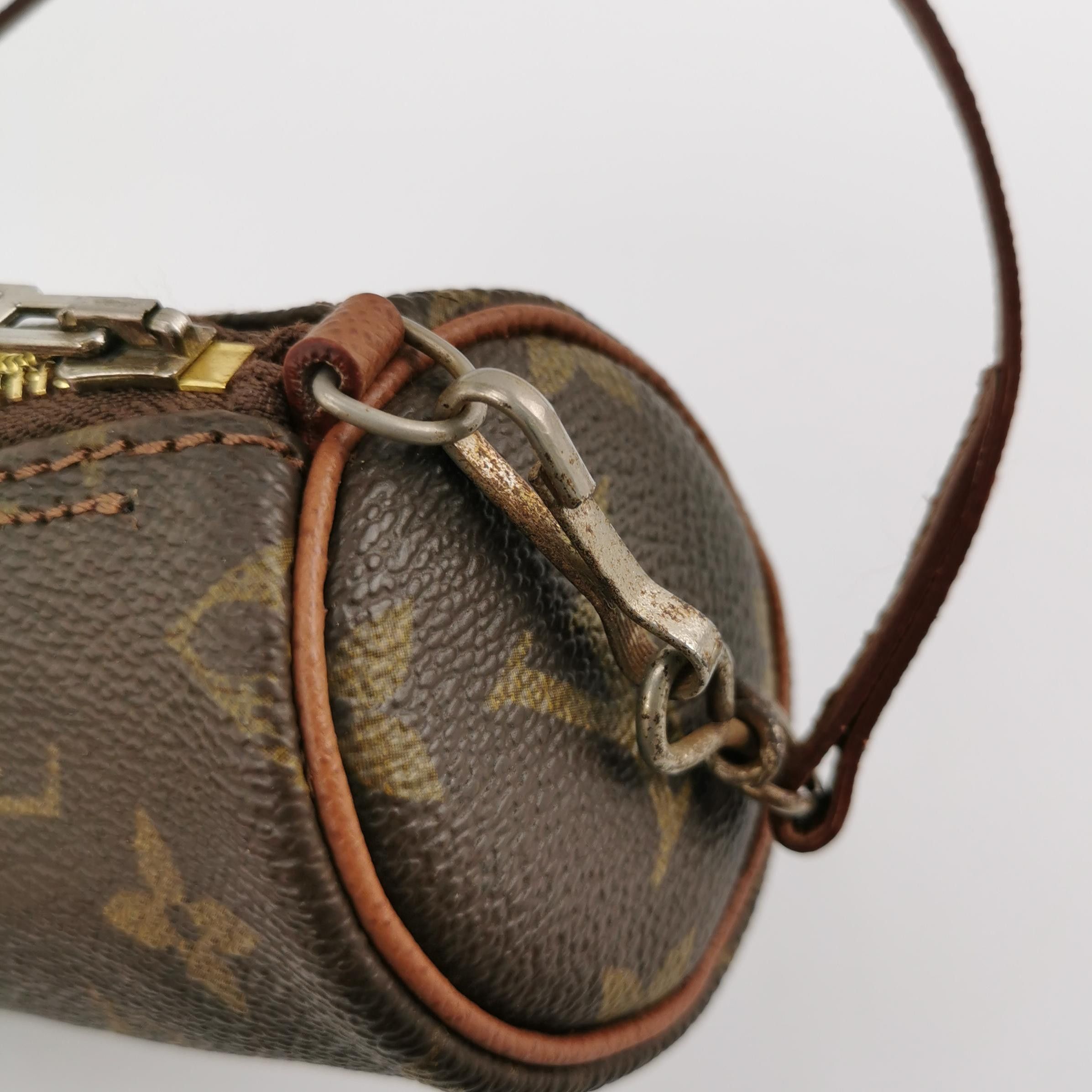 Louis Vuitton Louis Vuitton (LV) Papillon Mini Zipper Monogram Print Drum Size ONE SIZE - 7 Thumbnail