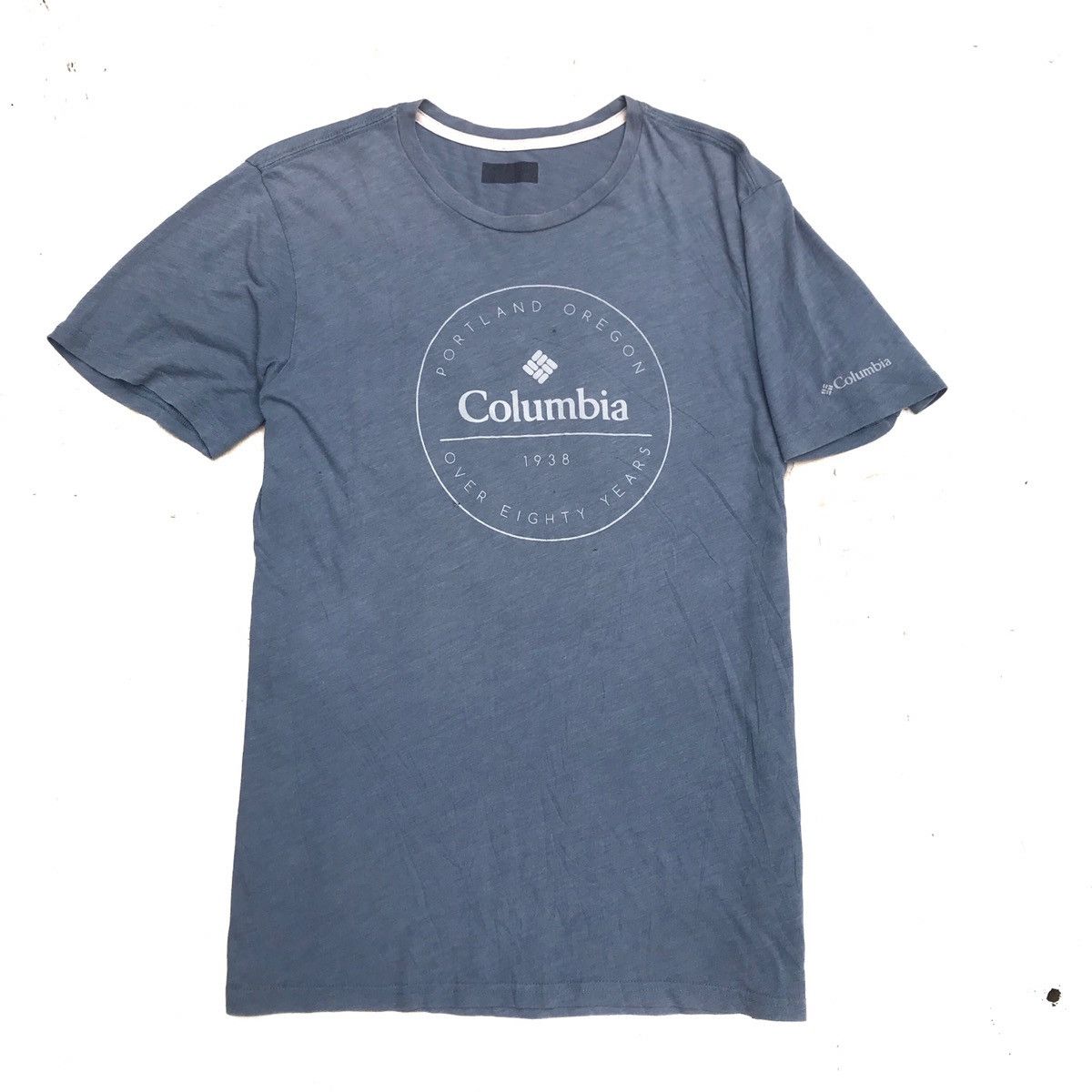 Columbia × The Mountain Vintage Columbia mountaineering outdoor Tee Tshirt Grey colo Size US L / EU 52-54 / 3 - 6 Thumbnail