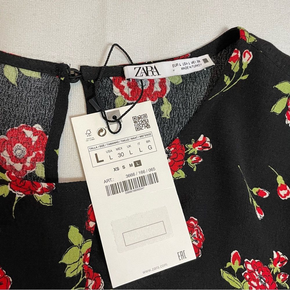 Zara NWT New Zara Cut Out Floral Long Sleeve Crop Top Size L Size L / US 10 / IT 46 - 8 Thumbnail