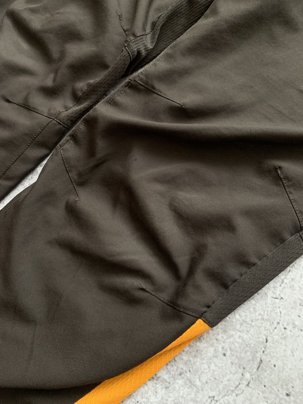 Nike 🔥NIKE ROMA VINTAGE DRILL SOCCER SWEATPANTS Size US 30 / EU 46 - 7 Thumbnail