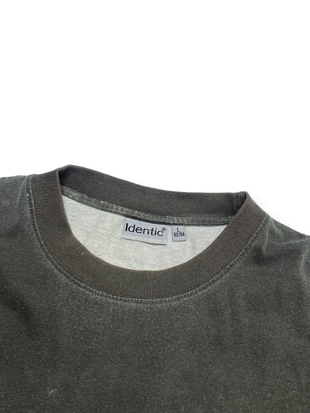 Vintage Vintage IDENTIC Soccer Player Crazy Overprint T Shirt AOP Size US L / EU 52-54 / 3 - 4 Thumbnail
