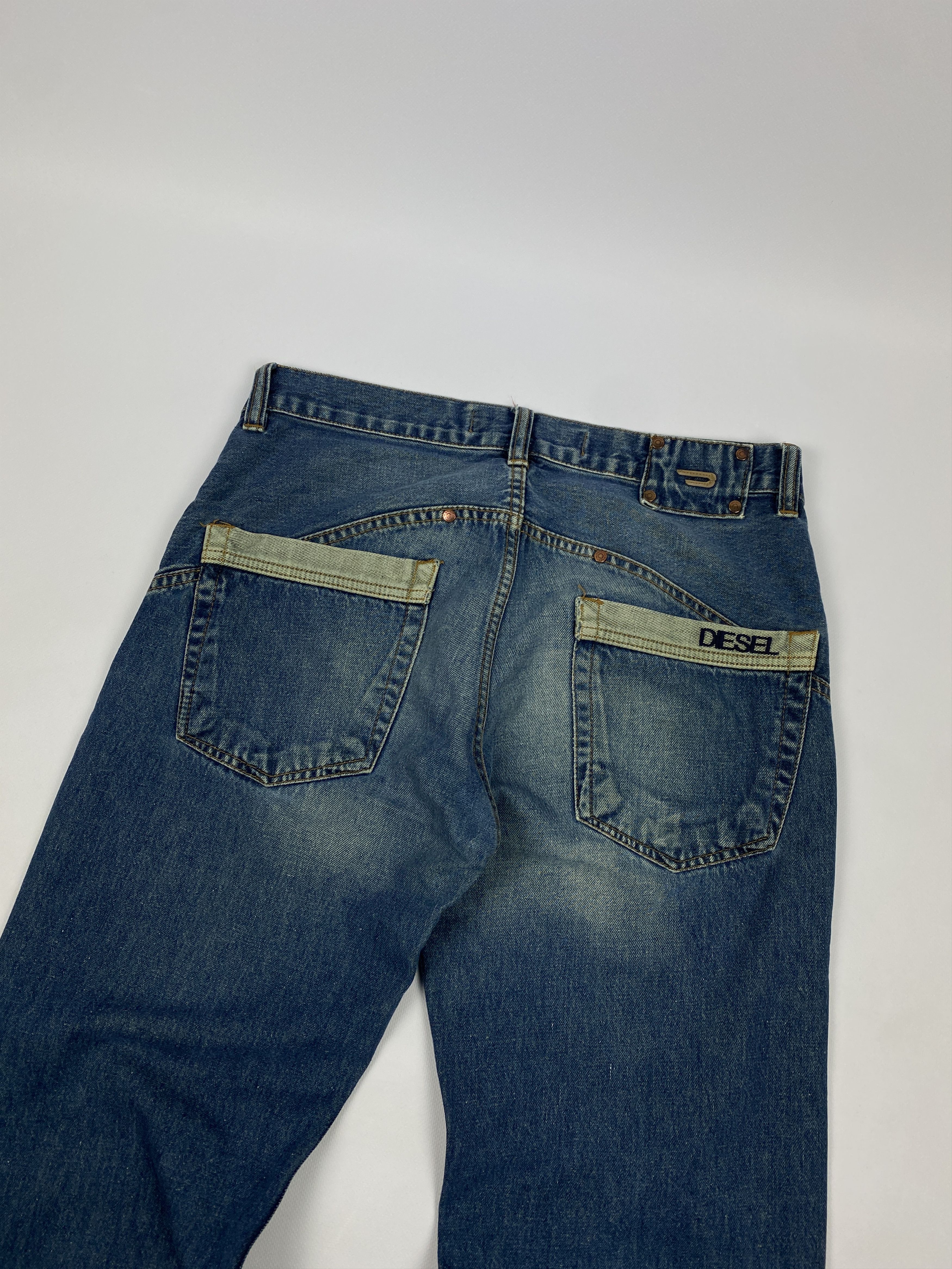 Diesel × Vintage Vintage Men`s Diesel Regular Fit Blue Denim Jeans Size 33 Size US 33 - 3 Thumbnail