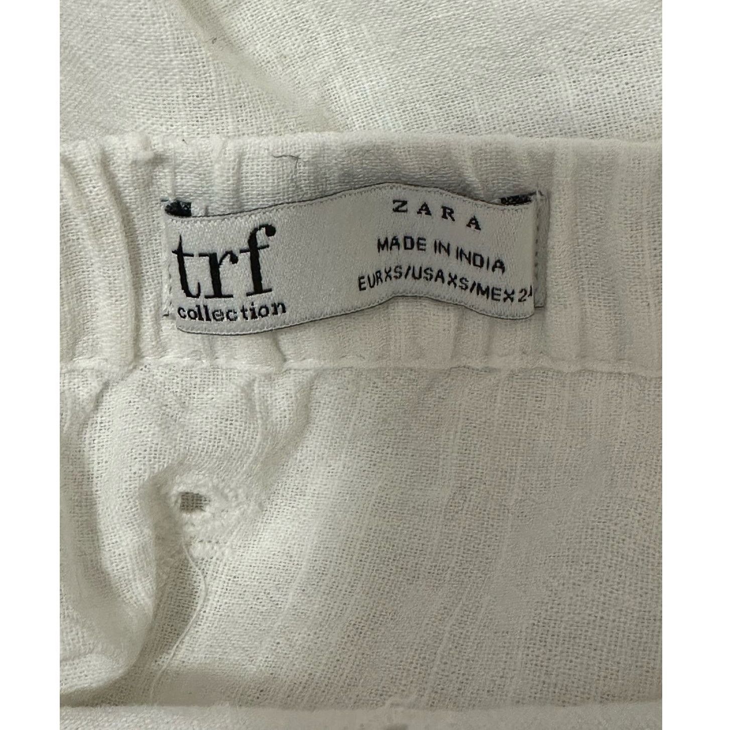 Zara Zara white eyelet off shoulder button blouse size XS Size XS / US 0-2 / IT 36-38 - 3 Thumbnail