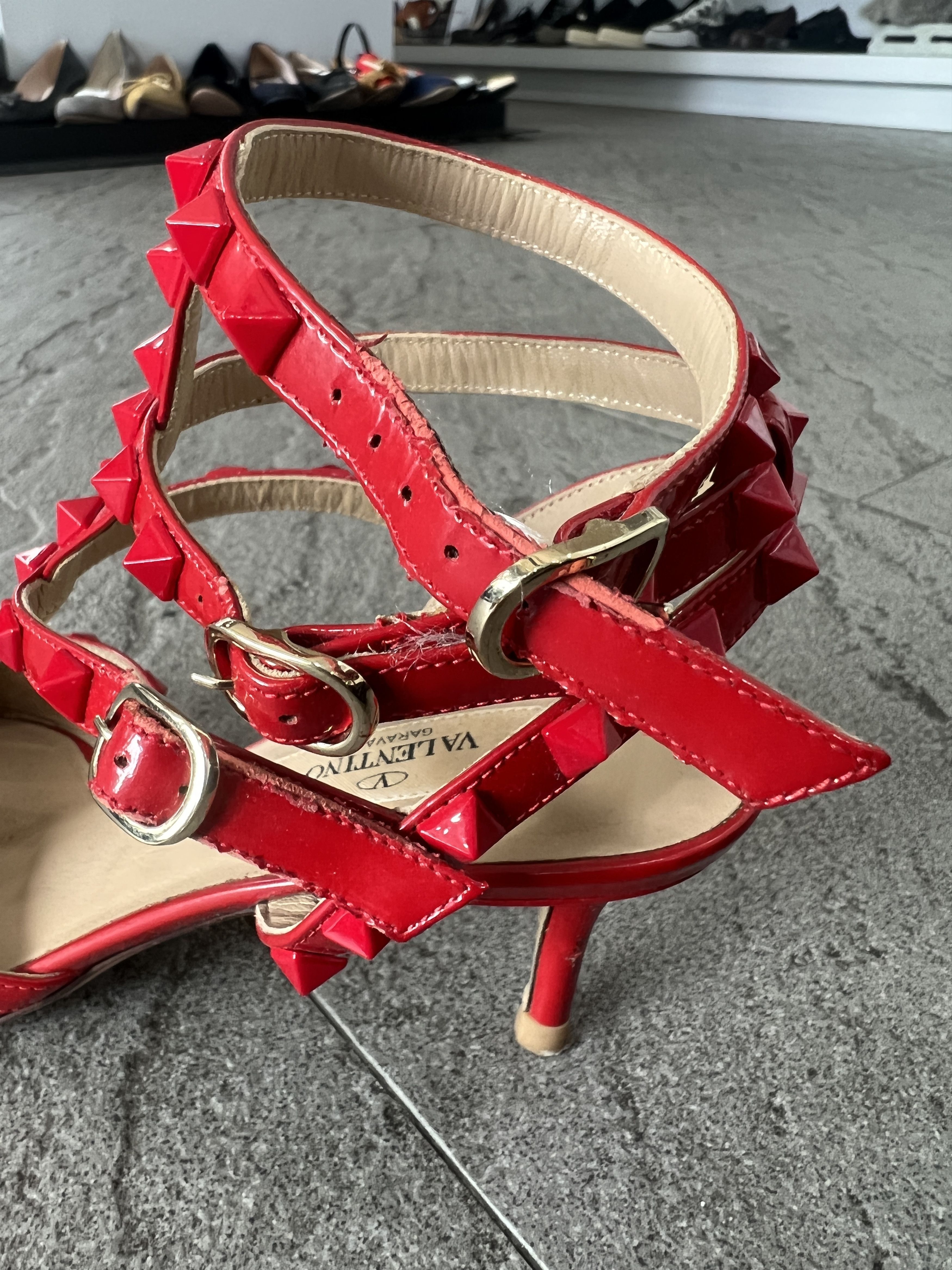 Valentino Valentino Rockstud Patent Cage Heels Red 37 Size US 7 / IT 37 - 8 Thumbnail