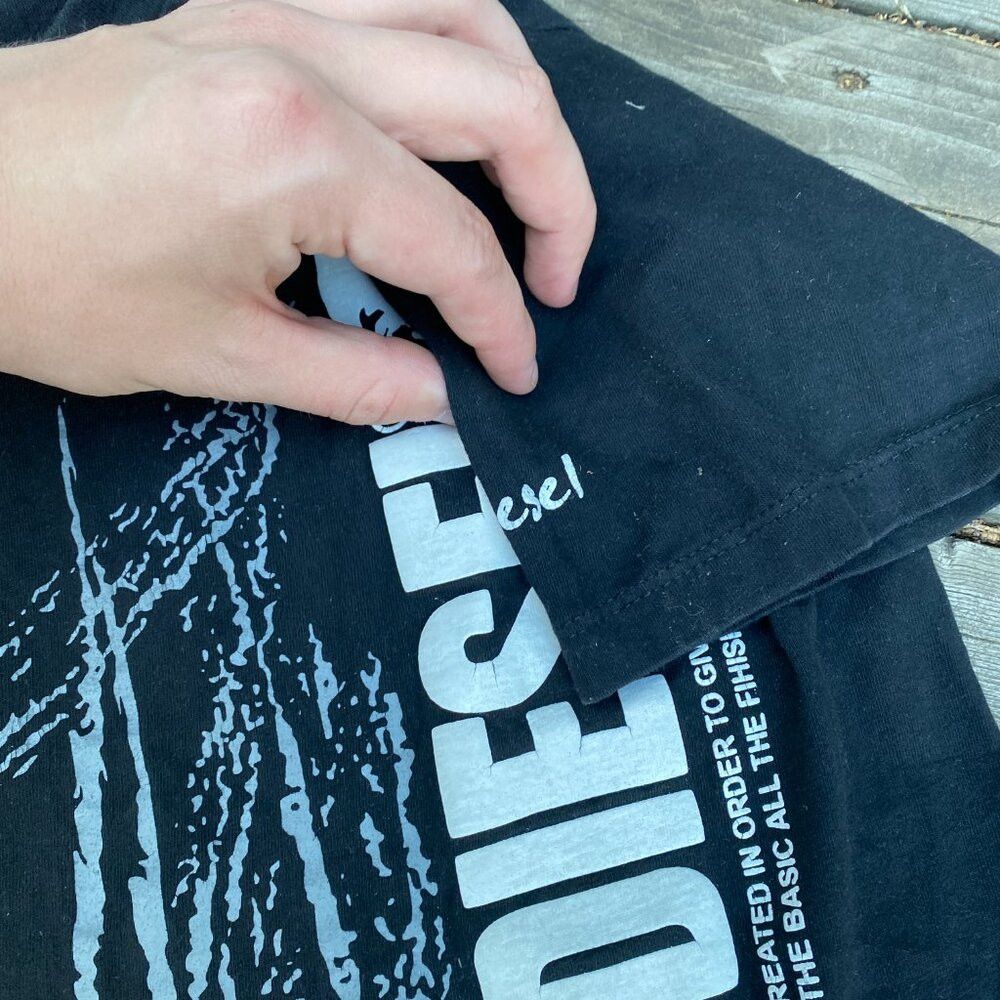 Diesel Vintage 90s Diesel Streetwear Big Logo T Shirt Medium Black Size US M / EU 48-50 / 2 - 5 Thumbnail