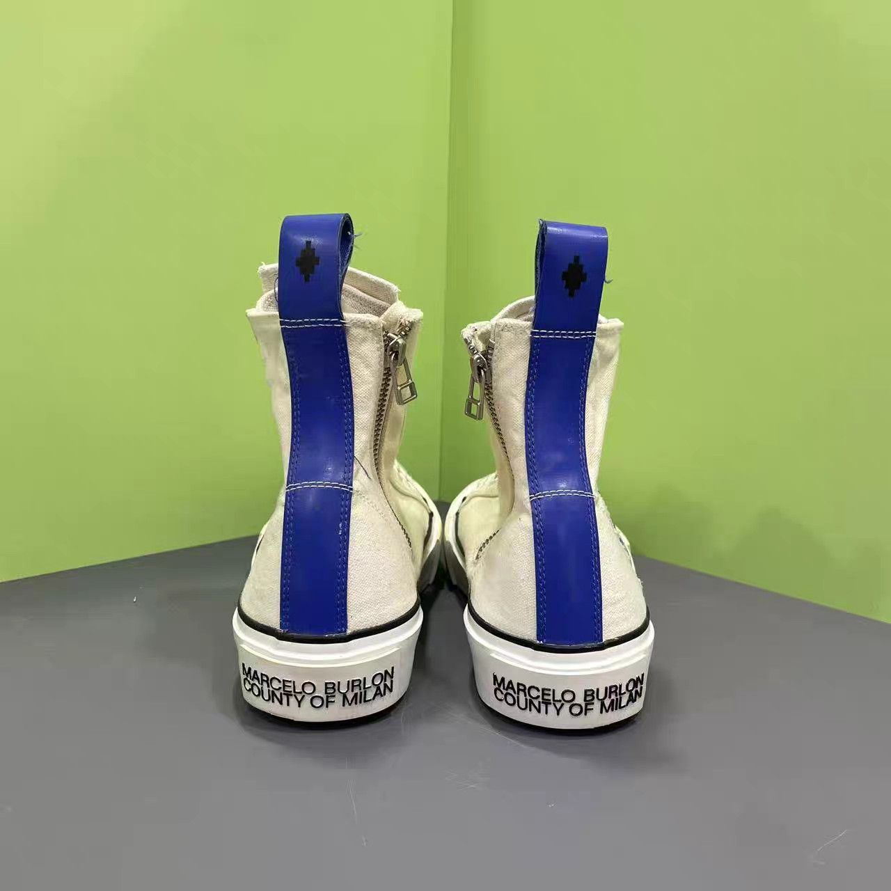 Marcelo Burlon Marcelo Burlon MB White & Blue Wings Sneakers K15 Size US 8 / EU 41 - 6 Thumbnail
