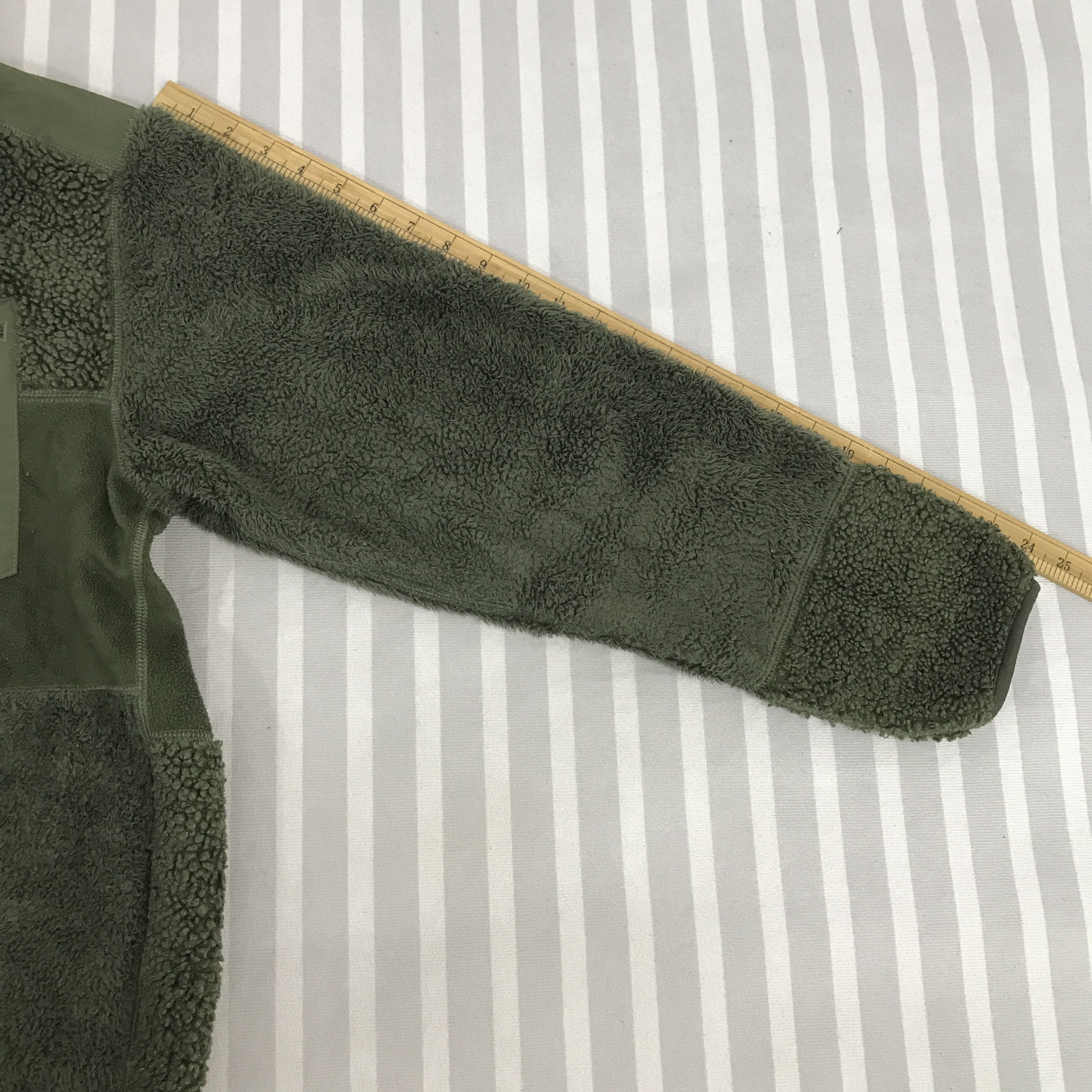 Engineered Garments × Japanese Brand × Uniqlo Vintage EngieereGarments x Uniqlo Sherpa fleece Jacket Size US XL / EU 56 / 4 - 7 Thumbnail