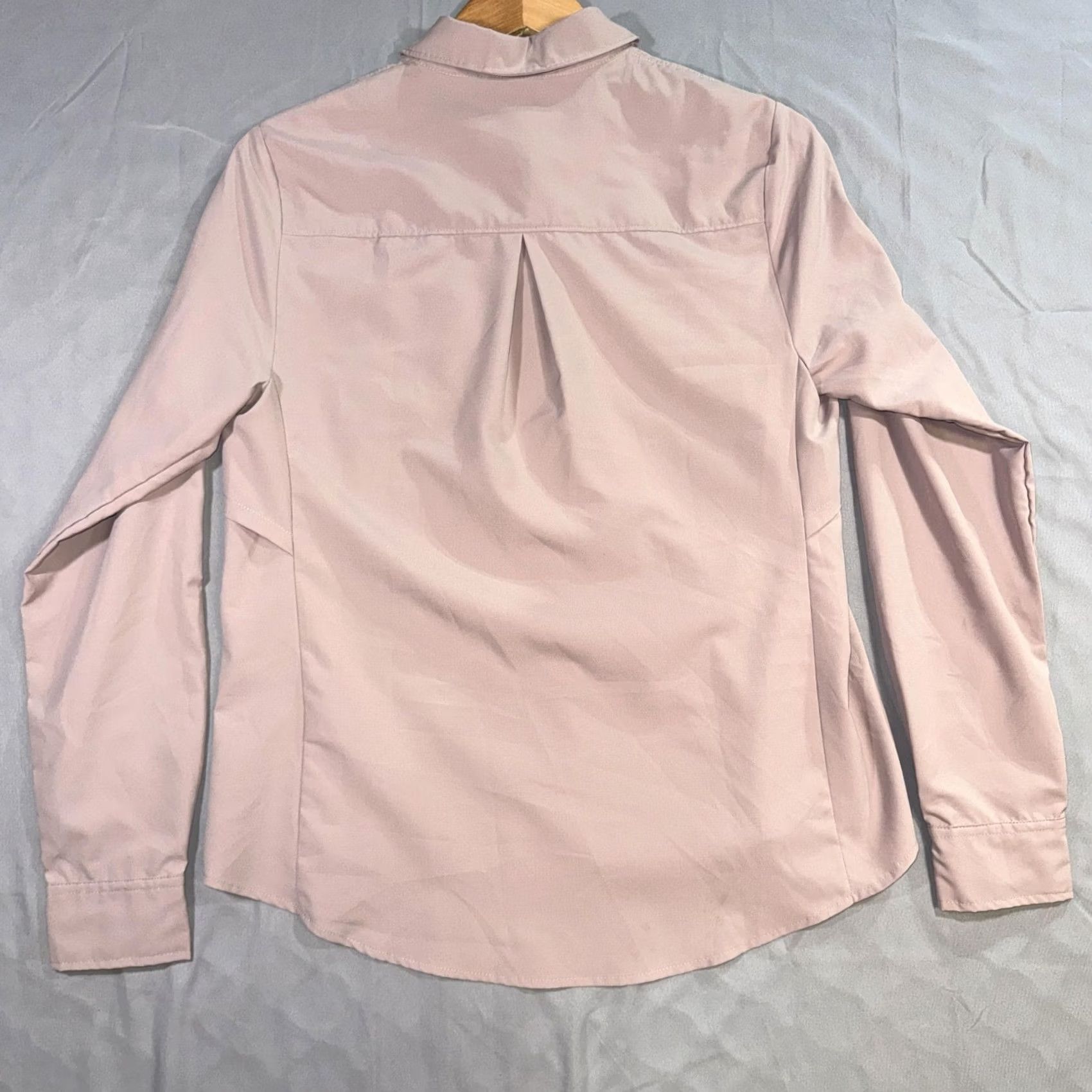 Patagonia Patagonia Shirt Womens 12 Pink Long Sleeve Button-Up Chest Pockets Lightweight Size XL / US 12-14 / IT 48-50 - 2 Thumbnail