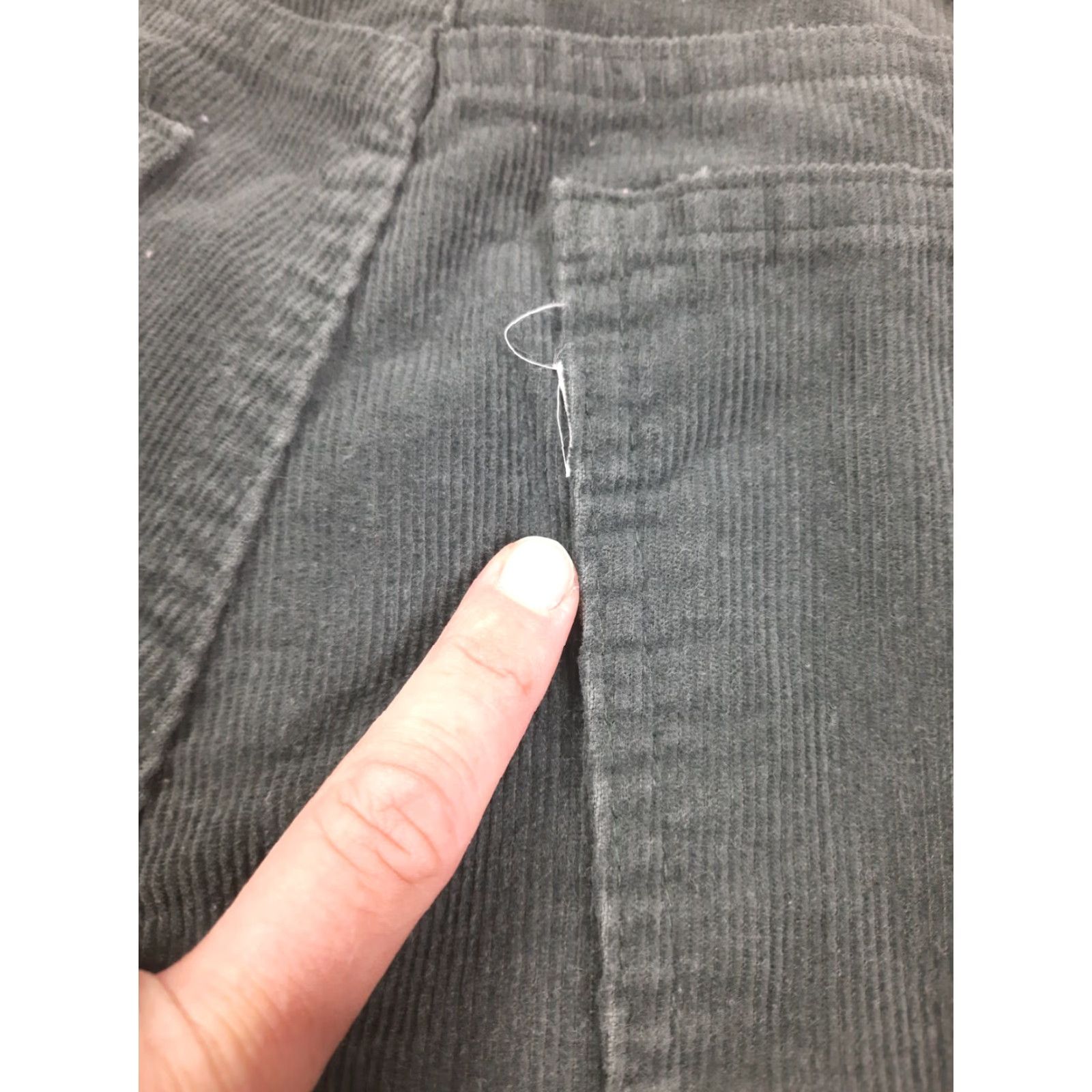 Levi's VINTAGE Levi's Corduroy Pants Shirt? Women 29 Waist 31 Inseam High Rise Green 70s Levi's Corduroy Bootcut Pants 8 29x31 Size 29" - 3 Thumbnail