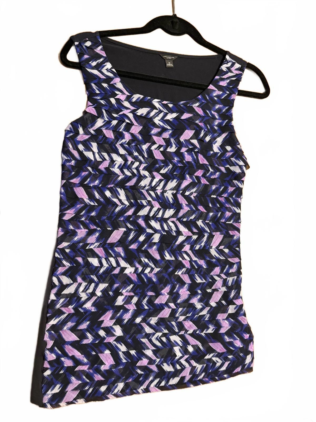 Ann Taylor Ann Taylor Sleeveless Patterned Top Size M Size M / US 6-8 / IT 42-44 - 4 Thumbnail