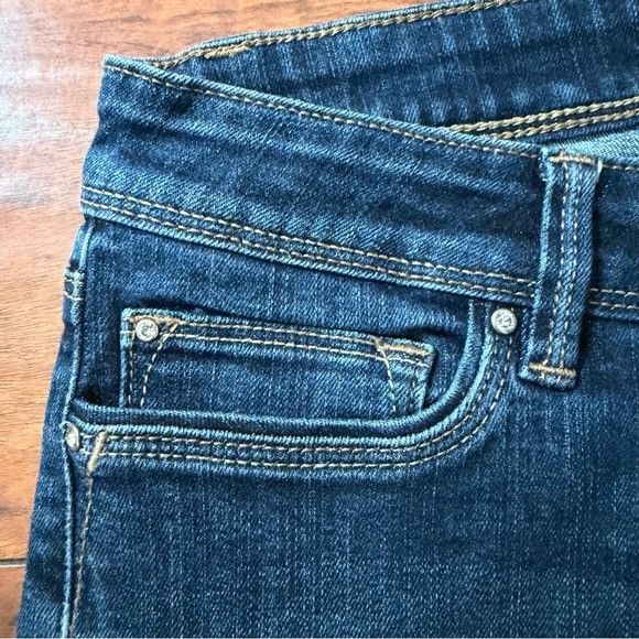White House Black Market WHITE HOUSE BLACK MARKET SLIM LEG SZ 4R Size 27" / US 4 / IT 40 - 4 Thumbnail