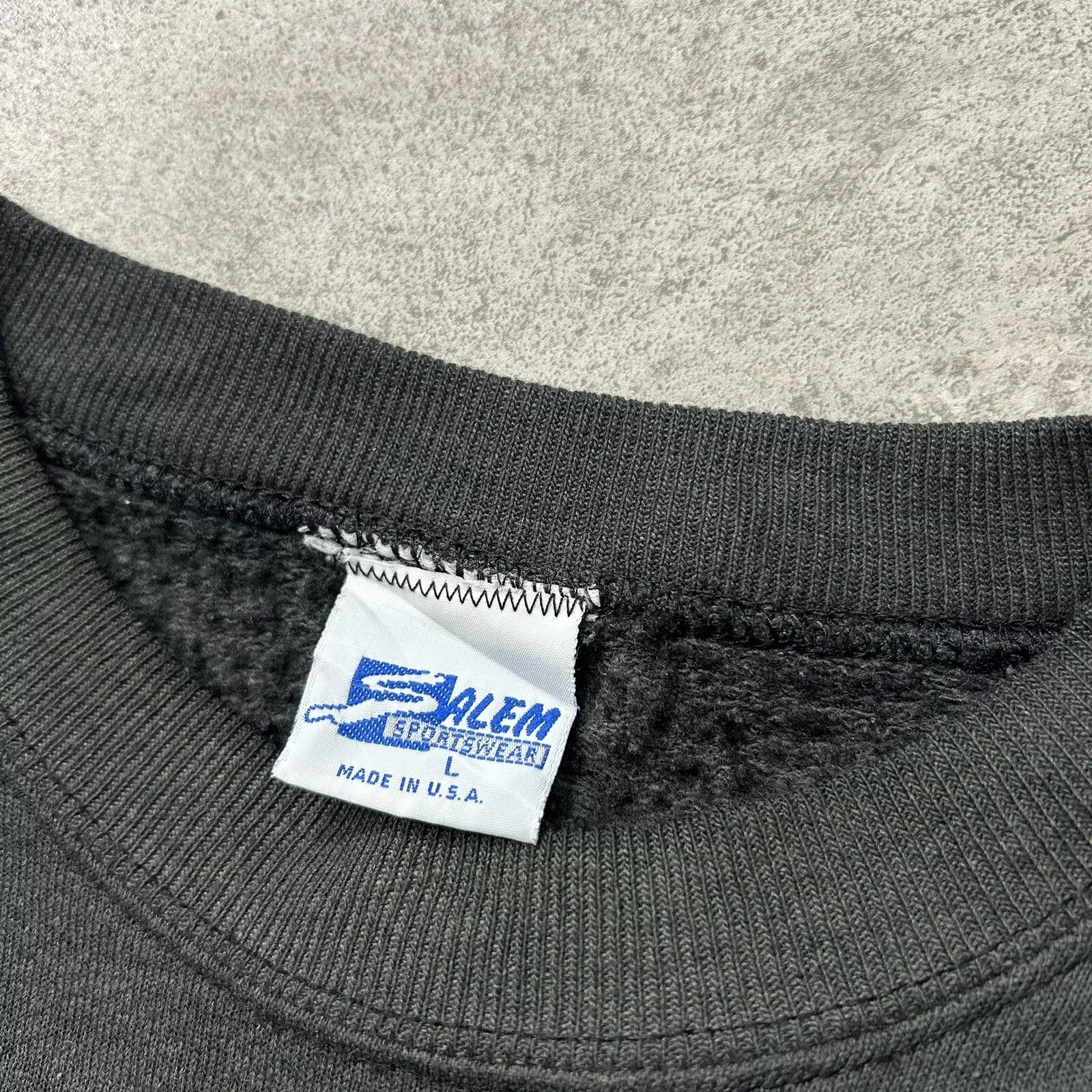NBA × Vintage PHOENIX SUNS SALEM SPORTSWEAR 1991 SWEATSHIRT SIZE L Size US L / EU 52-54 / 3 - 5 Thumbnail