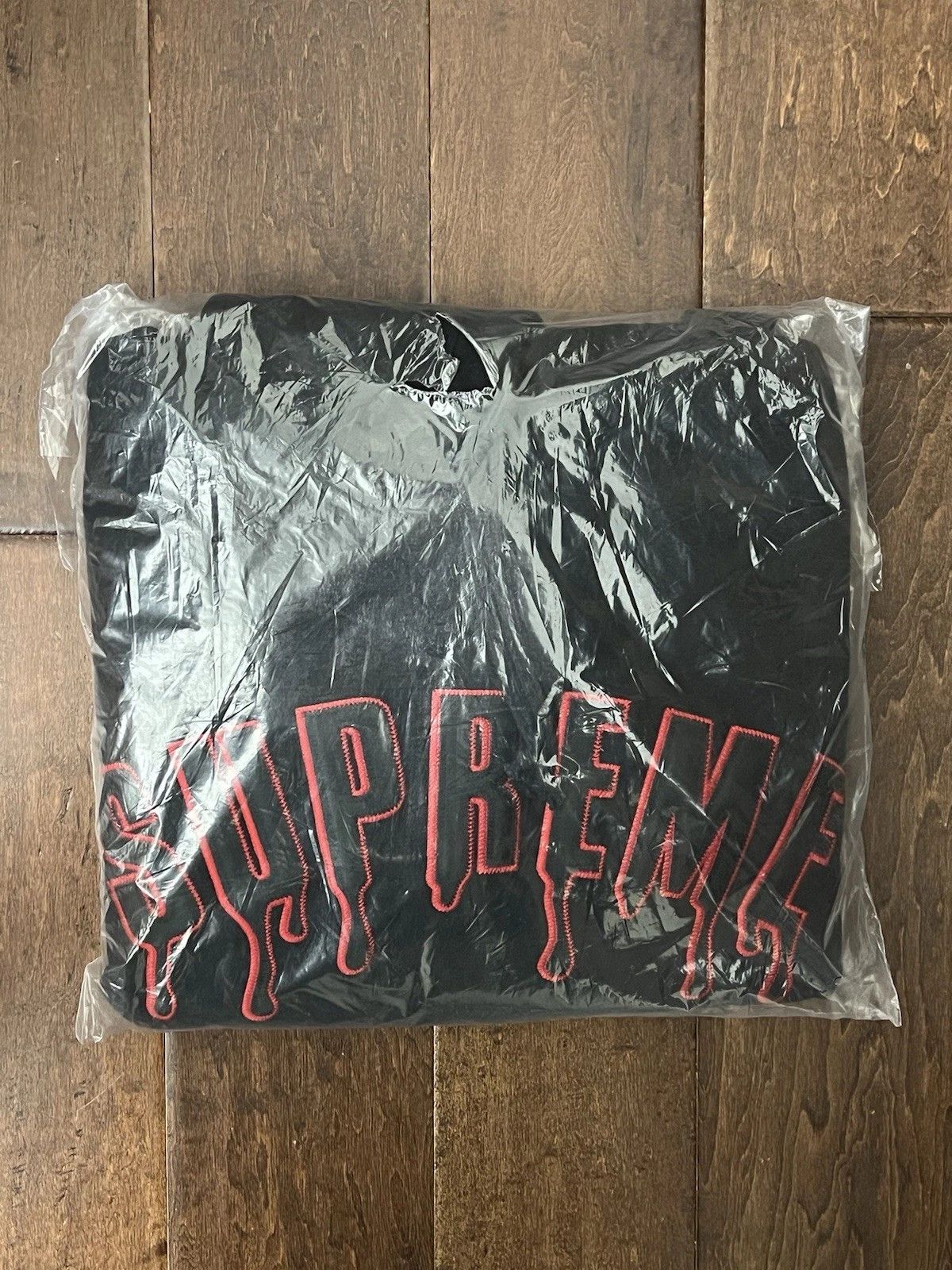 Supreme Supreme SS26 Ghostface Bloody Arc Sweatshirt Black Size S Size US S / EU 44-46 / 1 - 1 Thumbnail