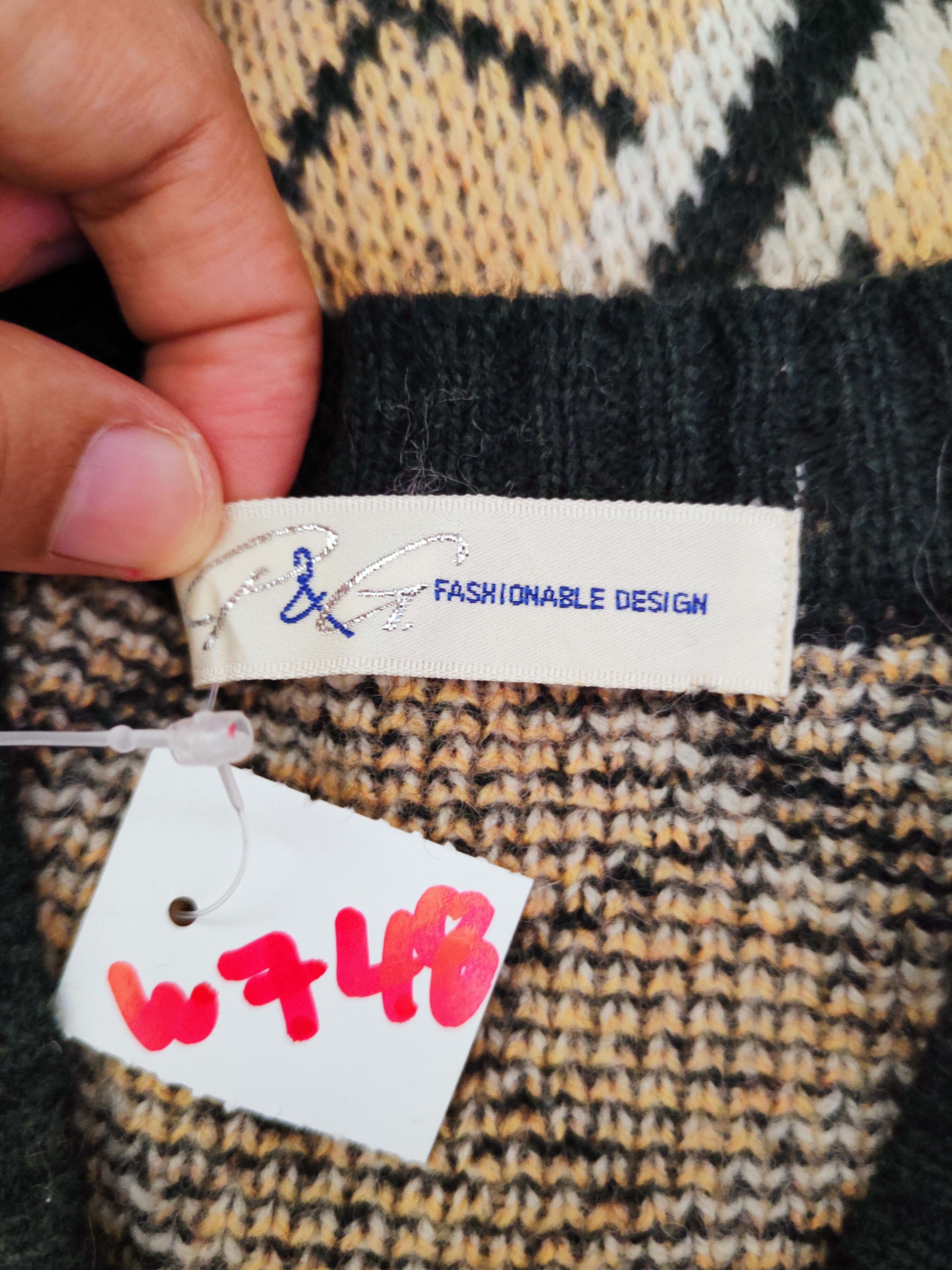 Homespun Knitwear × Japanese Brand × Vintage P&G Green Beige Knitwear Sweatshirts #W748 Size US S / EU 44-46 / 1 - 12 Thumbnail