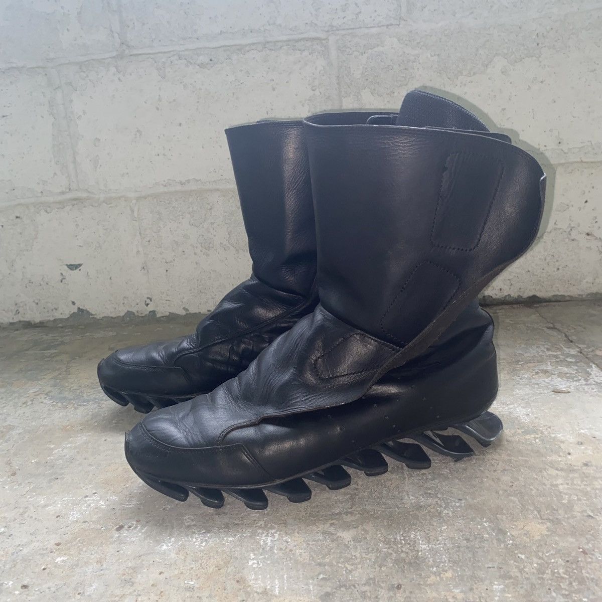 Adidas × Rick Owens Rick Owens x Adidas Sping Blade High Top Size US 11.5 / EU 44-45 - 2 Thumbnail