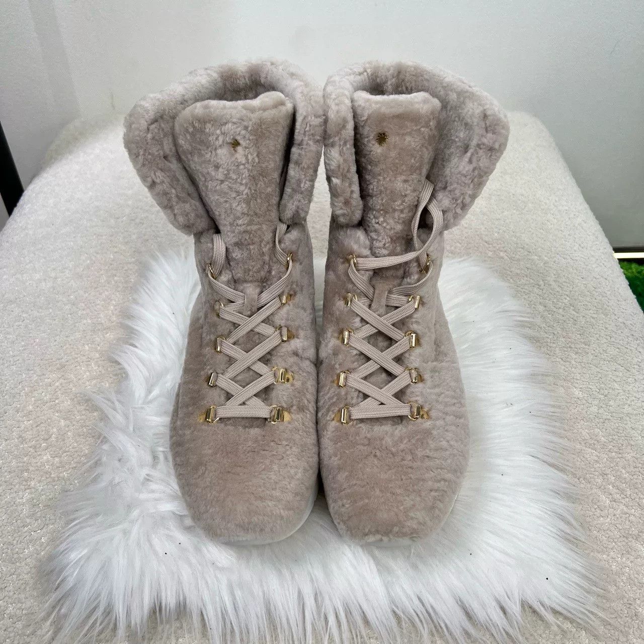 Stuart Weitzman Stuart Weitzman Lamb Wool Boots Size US 8 / IT 38 - 1 Thumbnail