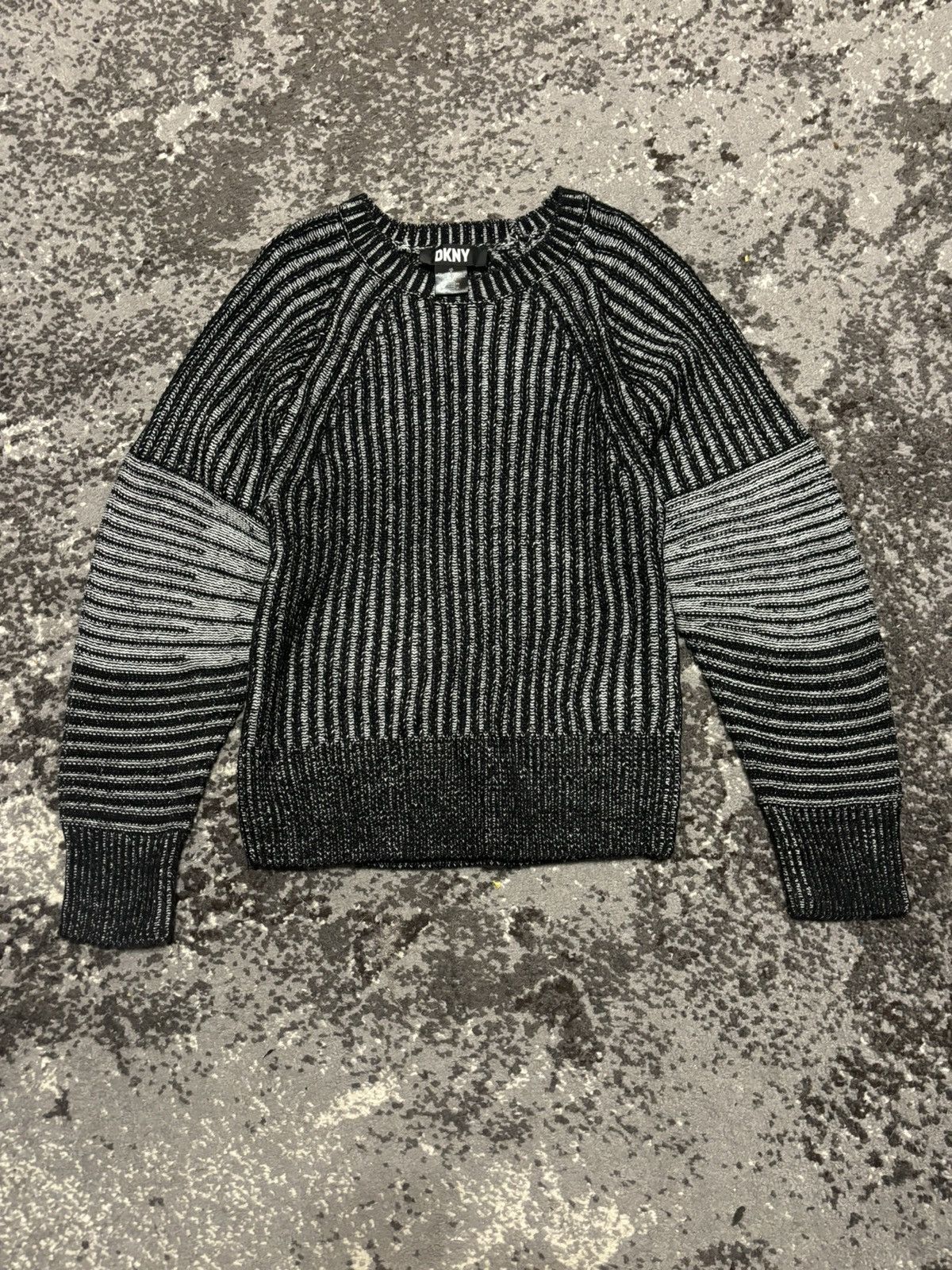 DKNY × Japanese Brand × Vintage Vintage DKNY knit Striped y2k sweater Size M / US 6-8 / IT 42-44 - 1 Thumbnail