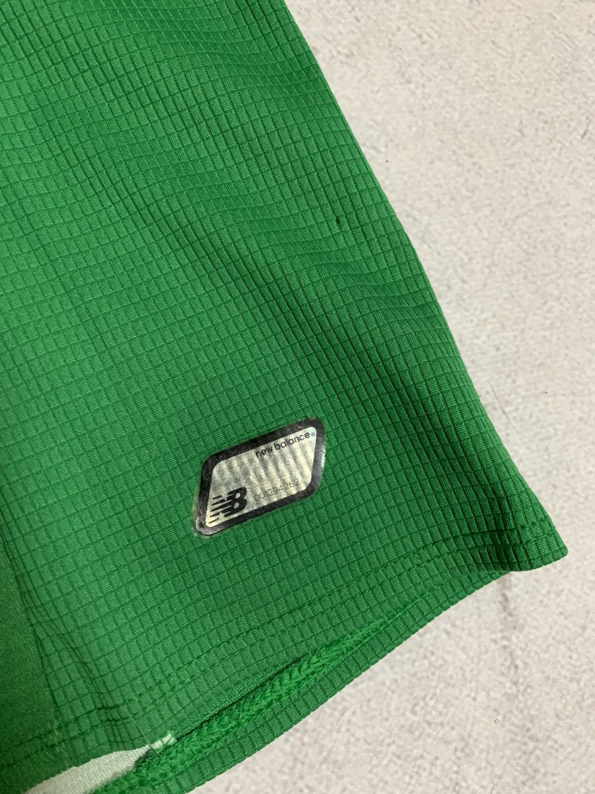 New Balance × Vintage Vintage New Balance Celtic Jersey Football Shirt 2015/2016 Size US XXL / EU 58 / 5 - 6 Thumbnail
