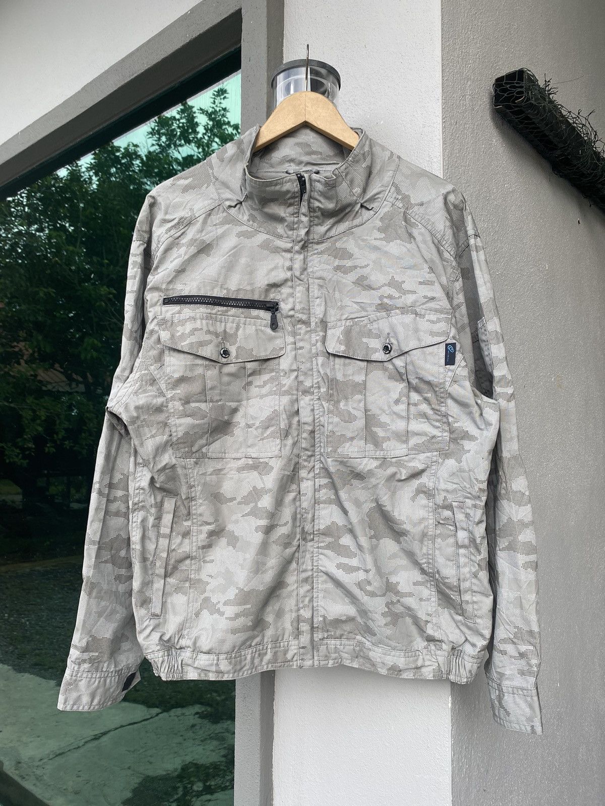 Japanese Brand × Vintage Vintage Camo Workwear Jacket Size US L / EU 52-54 / 3 - 1 Thumbnail