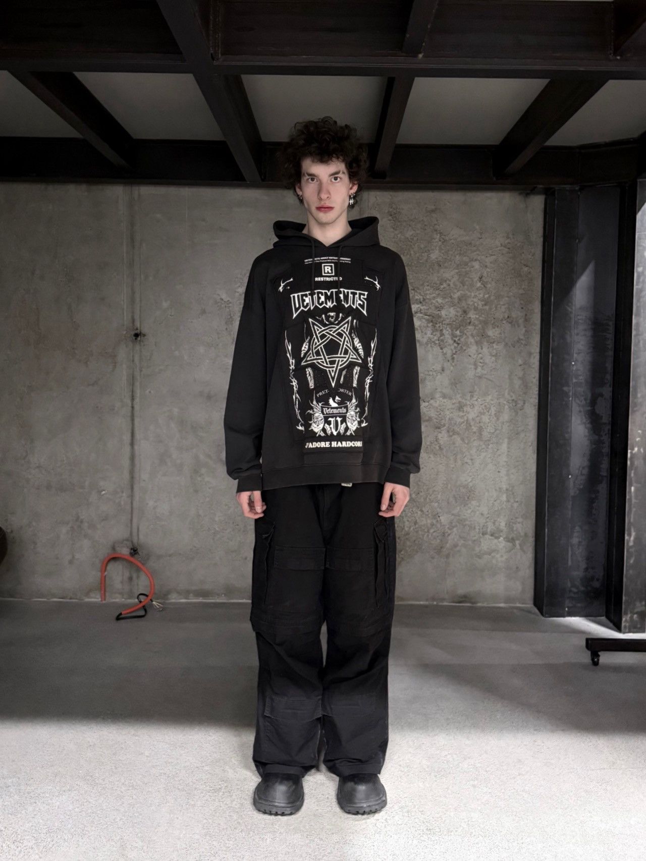 Vetements VETEMENTS Hardcore Patch Hoodie Size US L / EU 52-54 / 3 - 3 Thumbnail