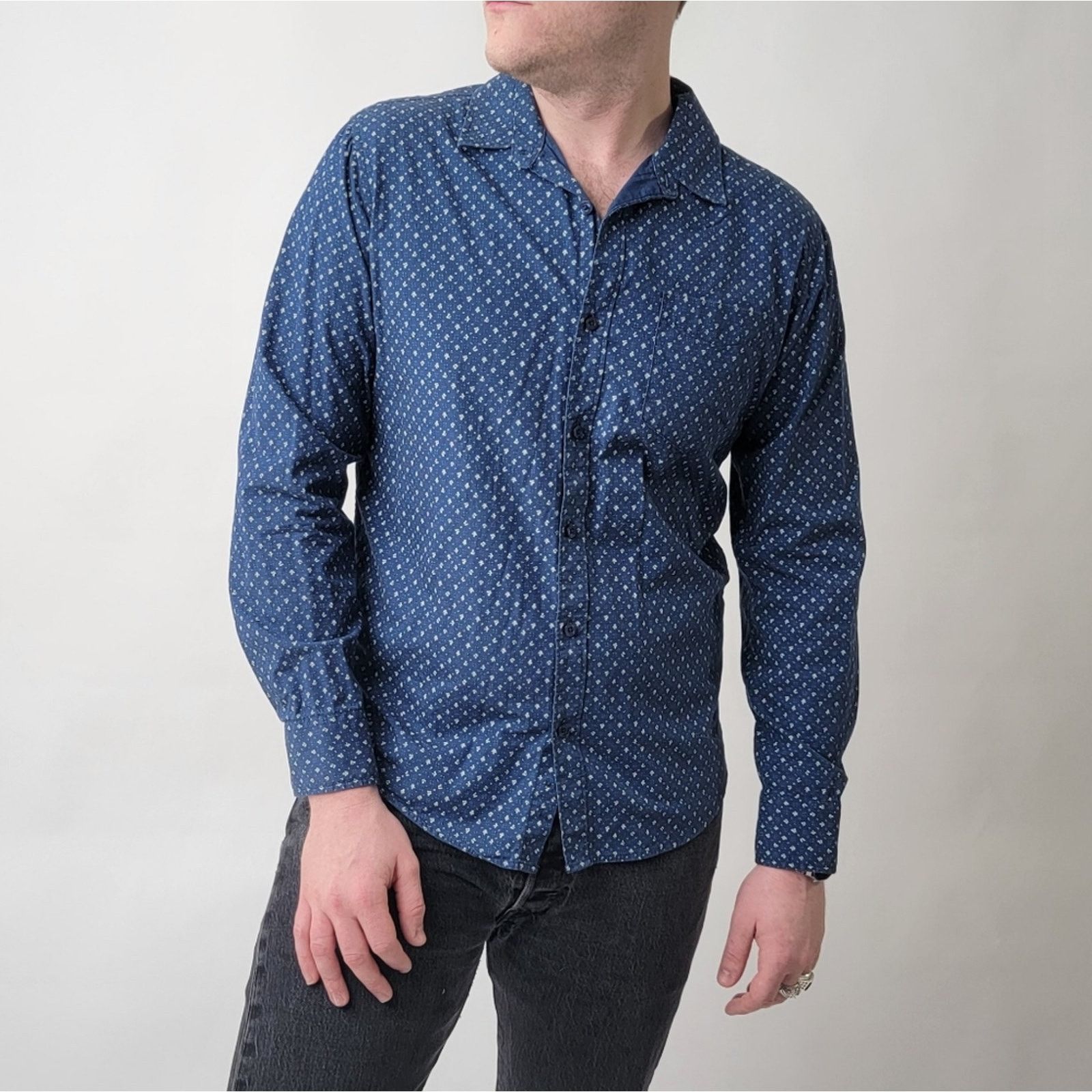American Rag American Rag Paisley Print Slim Fitted Cut Button Down Shirt Size US M / EU 48-50 / 2 - 5 Thumbnail