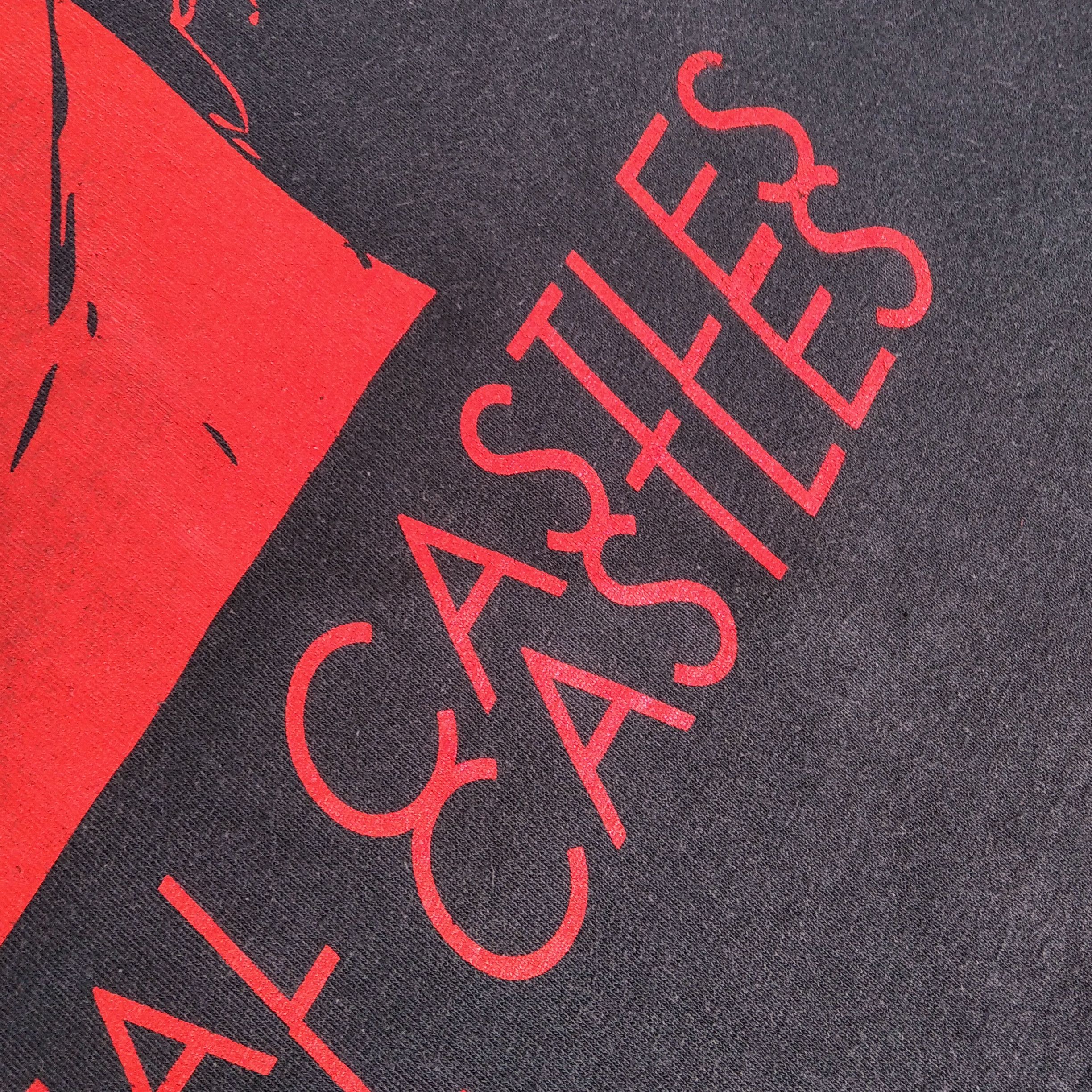 Band Tees CRYSTAL CASTLES "Red Madonna Fall Tour 2017" T-Shirt Size US M / EU 48-50 / 2 - 5 Thumbnail