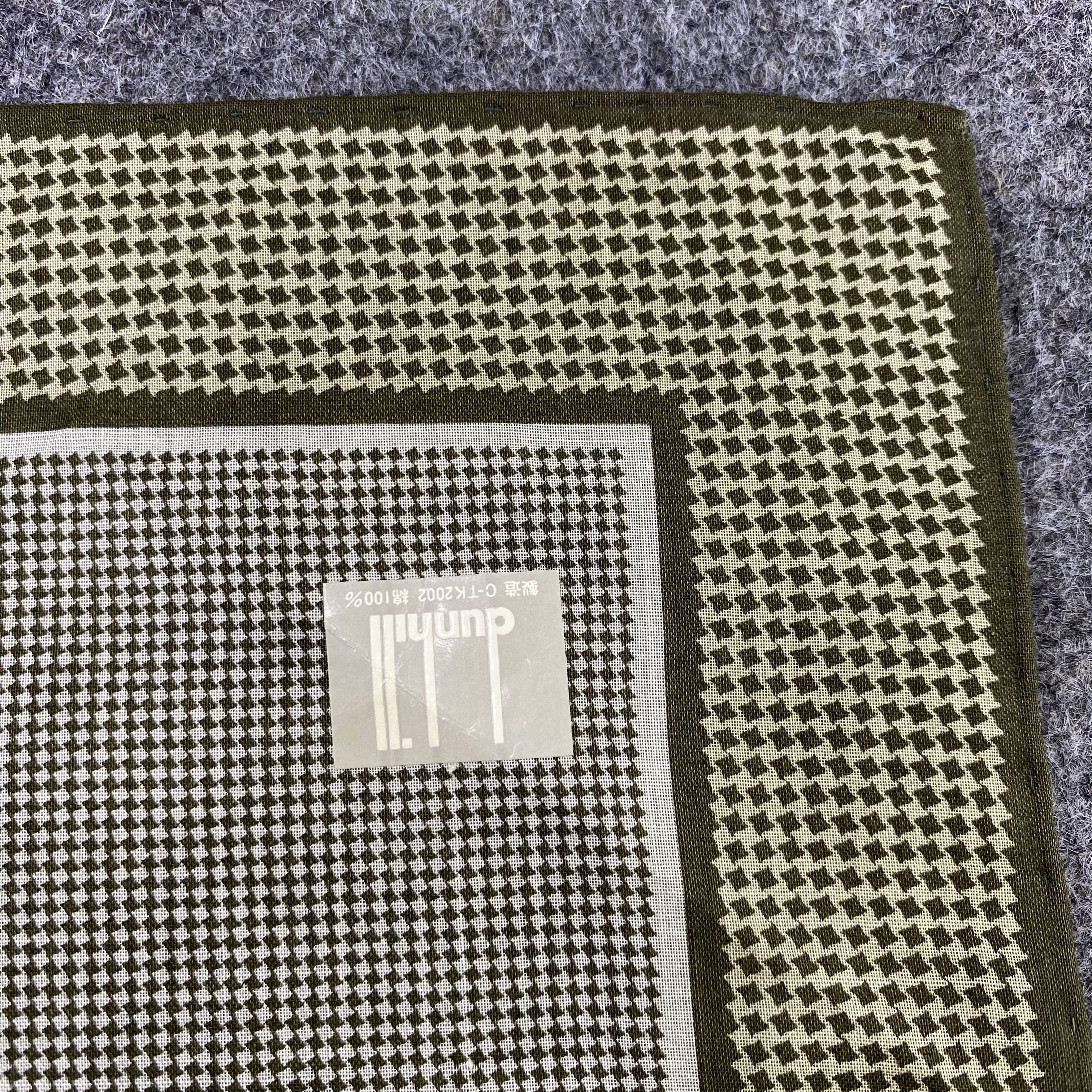 Alfred Dunhill Alfred Dunhill Handkerchief / Bandana / Neckerchief-B1508 Size ONE SIZE - 7 Thumbnail
